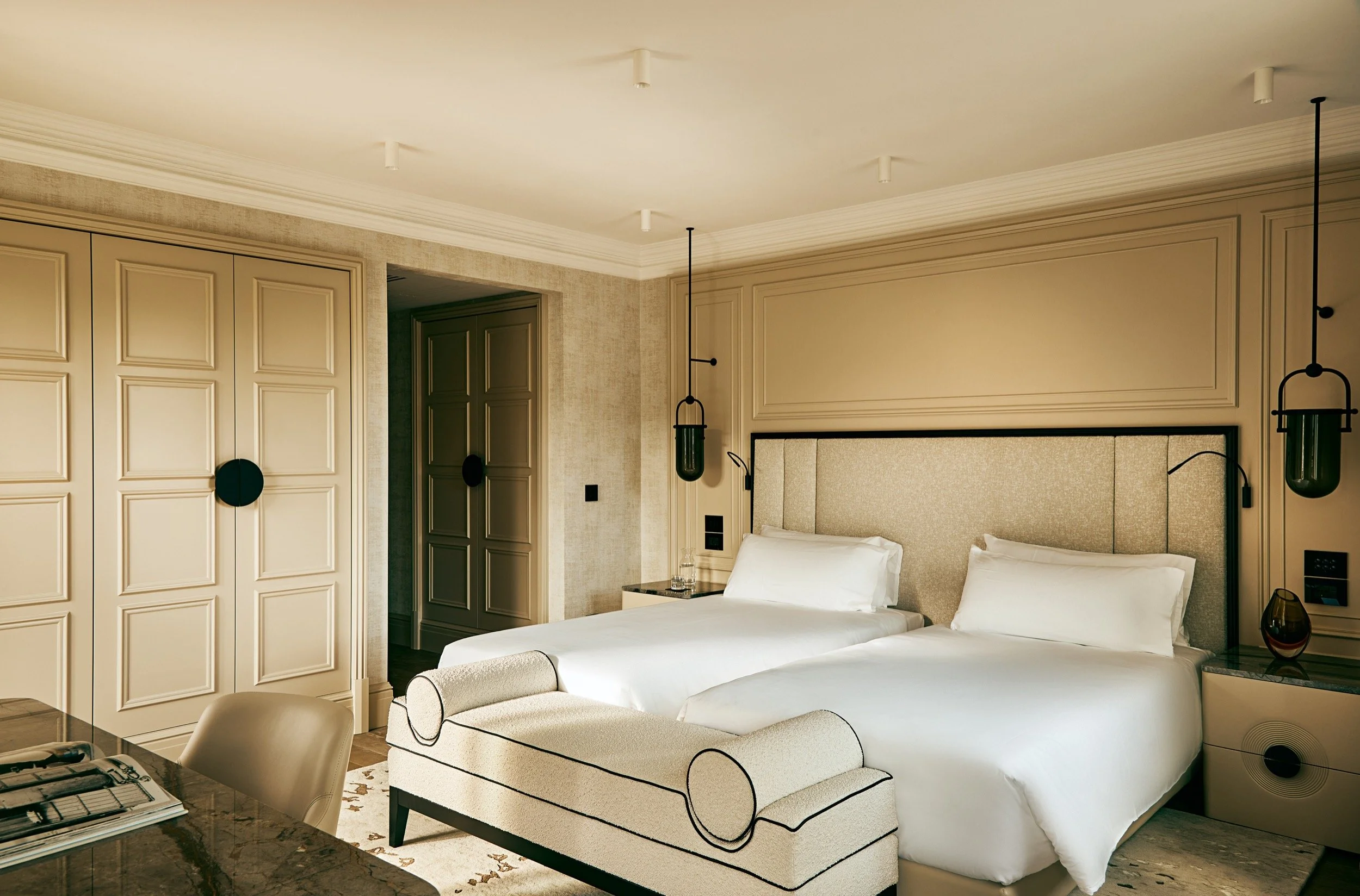 GHA ROOM 305 004 MA .jpg
