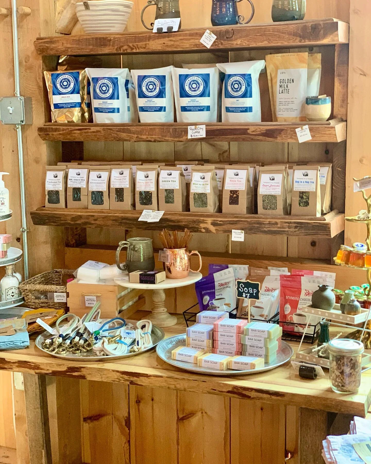 Always something new to discover at Wild Grace Farm!
#wildgracefarm #wildgracefarmstore #madeinmaine #supportlocalbusinesses #mainesmallbusiness #mainegifts #mainelifelove