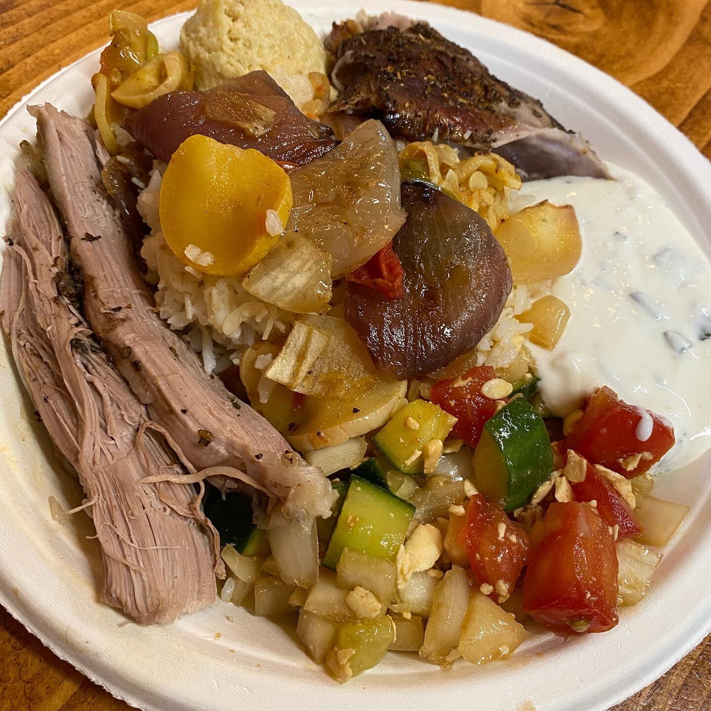 🔸 ROASTED LAMB DINNER IS NOW SERVED! 🔸
▪️Wild Grace Farm pasture-raised Roasted Lamb &amp; Mutton with Yogurt Sauce
▪️Jasmine Rice with Mediterranean Summer Veggies and Pine Nuts
▪️Feta, Tomato, Cucumber Salad with Fresh Herbs
▪️Hummus
▫️Lamb Roas