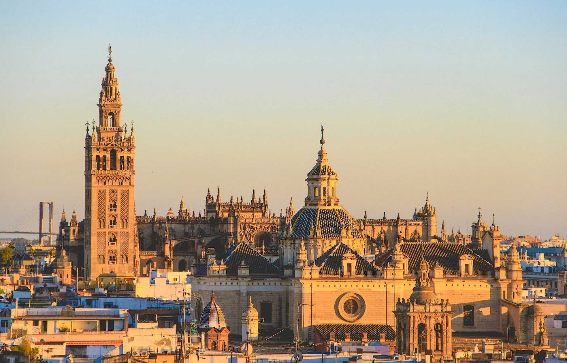 SEVILLE_SOLEHOLIDAYS.jpg