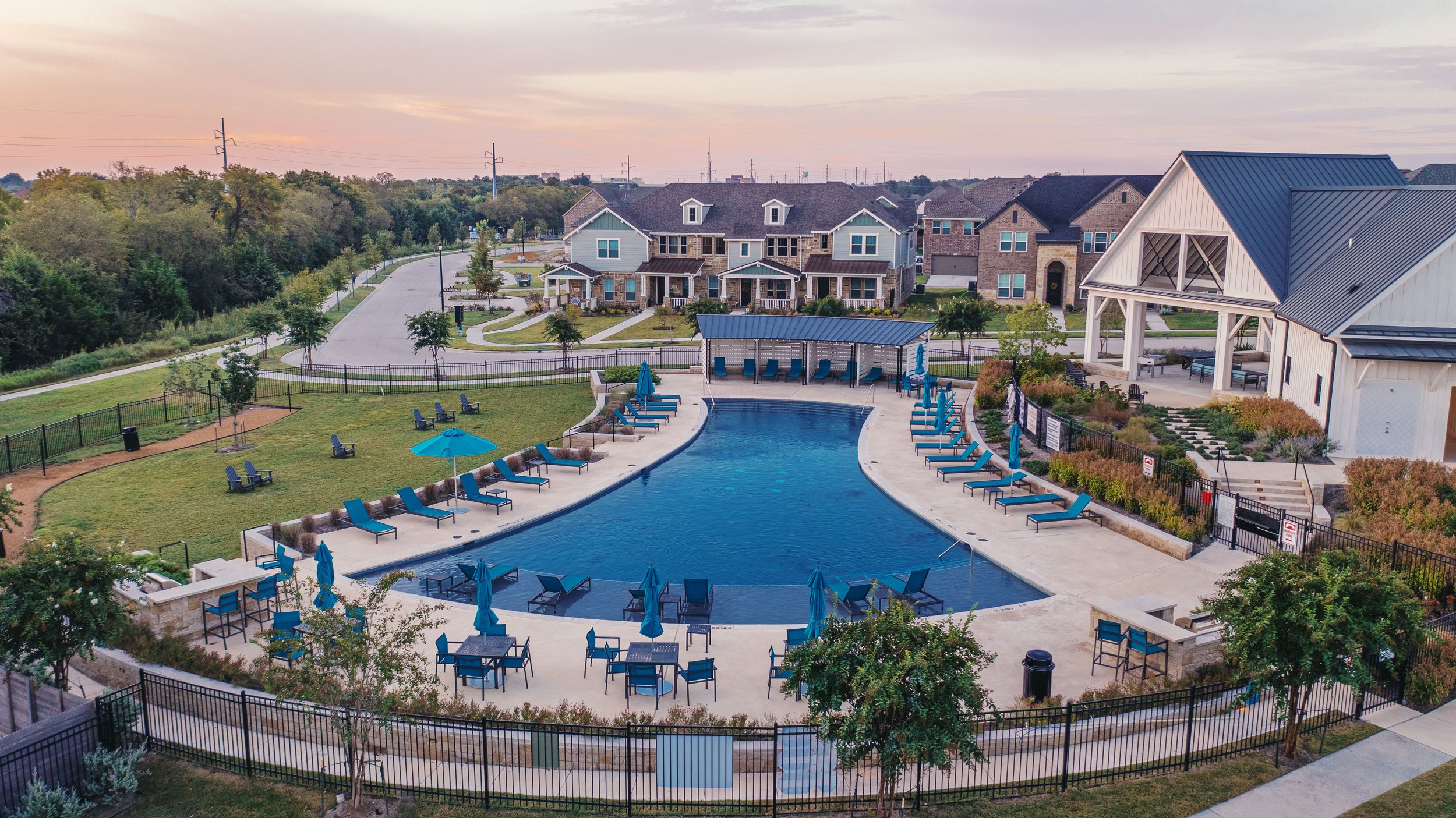 Lifestyle Amenities & Parks - Garland, TX — Riverset