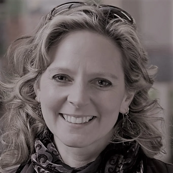 christine houston Profile Photo 2 Cropped (3).jpg