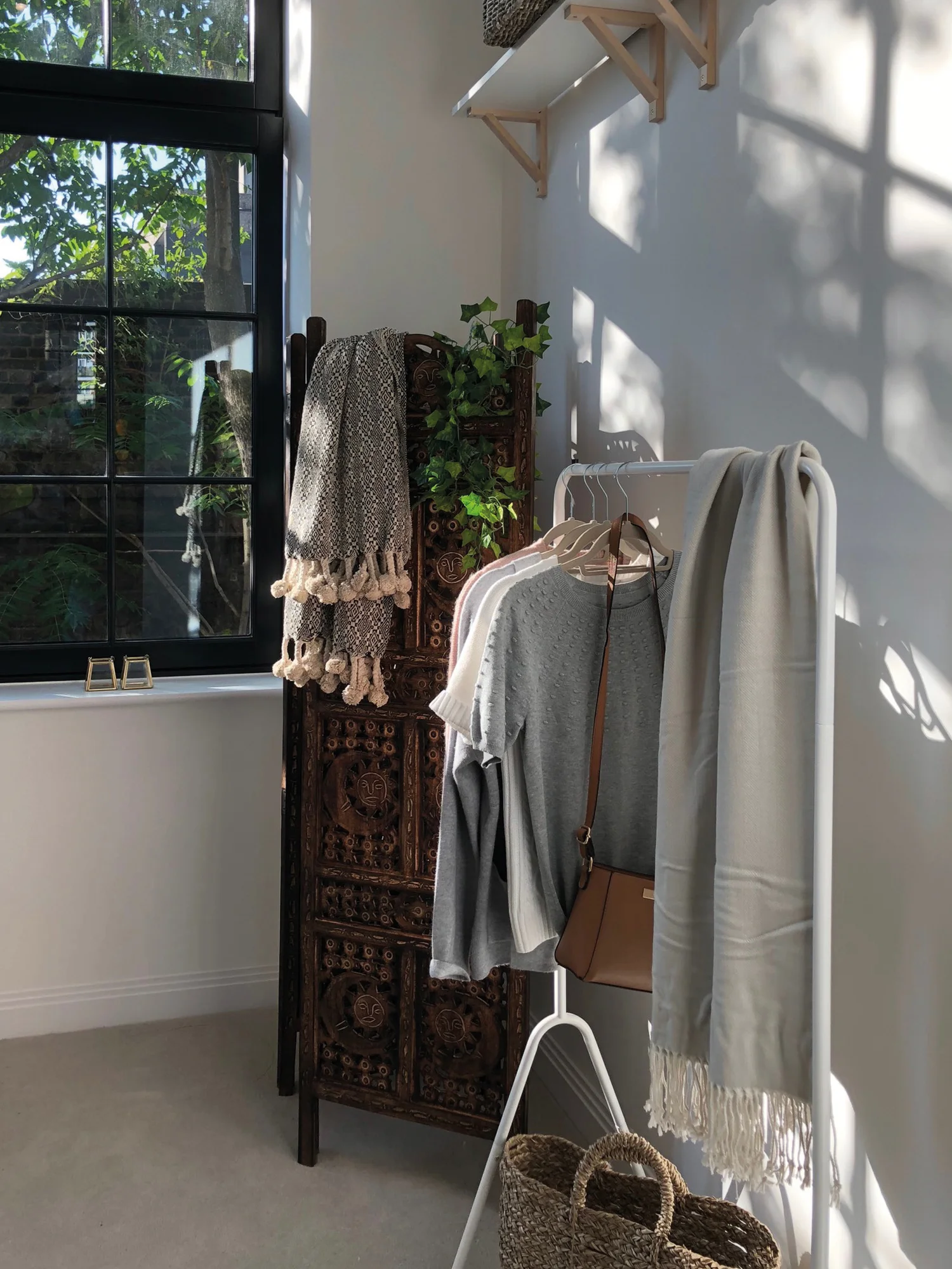 HYDE-WING-CAMBERWELL-living-003.jpg