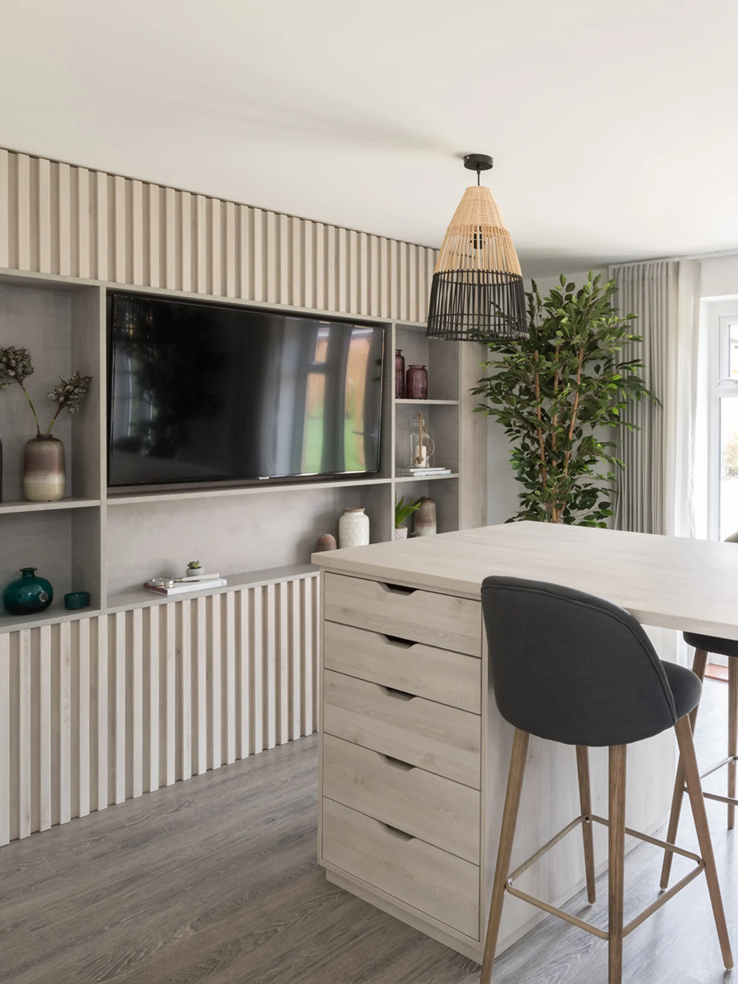 SUNA-INTERIOR-DESIGN-_-MARKETING-SUITE-_-TRINITY-MERE-_-PERSONA-_-WALTON-ON-THE-NAZE-005.jpg