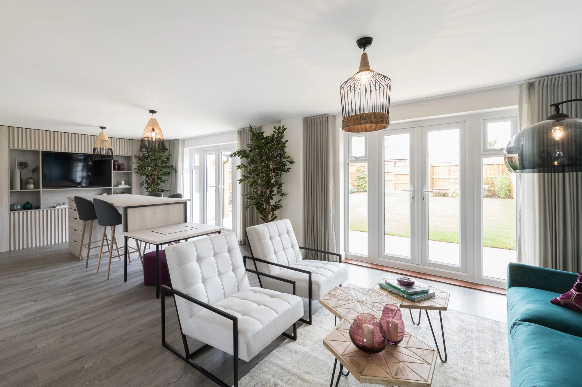 SUNA-INTERIOR-DESIGN-_-MARKETING-SUITE-_-TRINITY-MERE-_-PERSONA-_-WALTON-ON-THE-NAZE-002.jpg