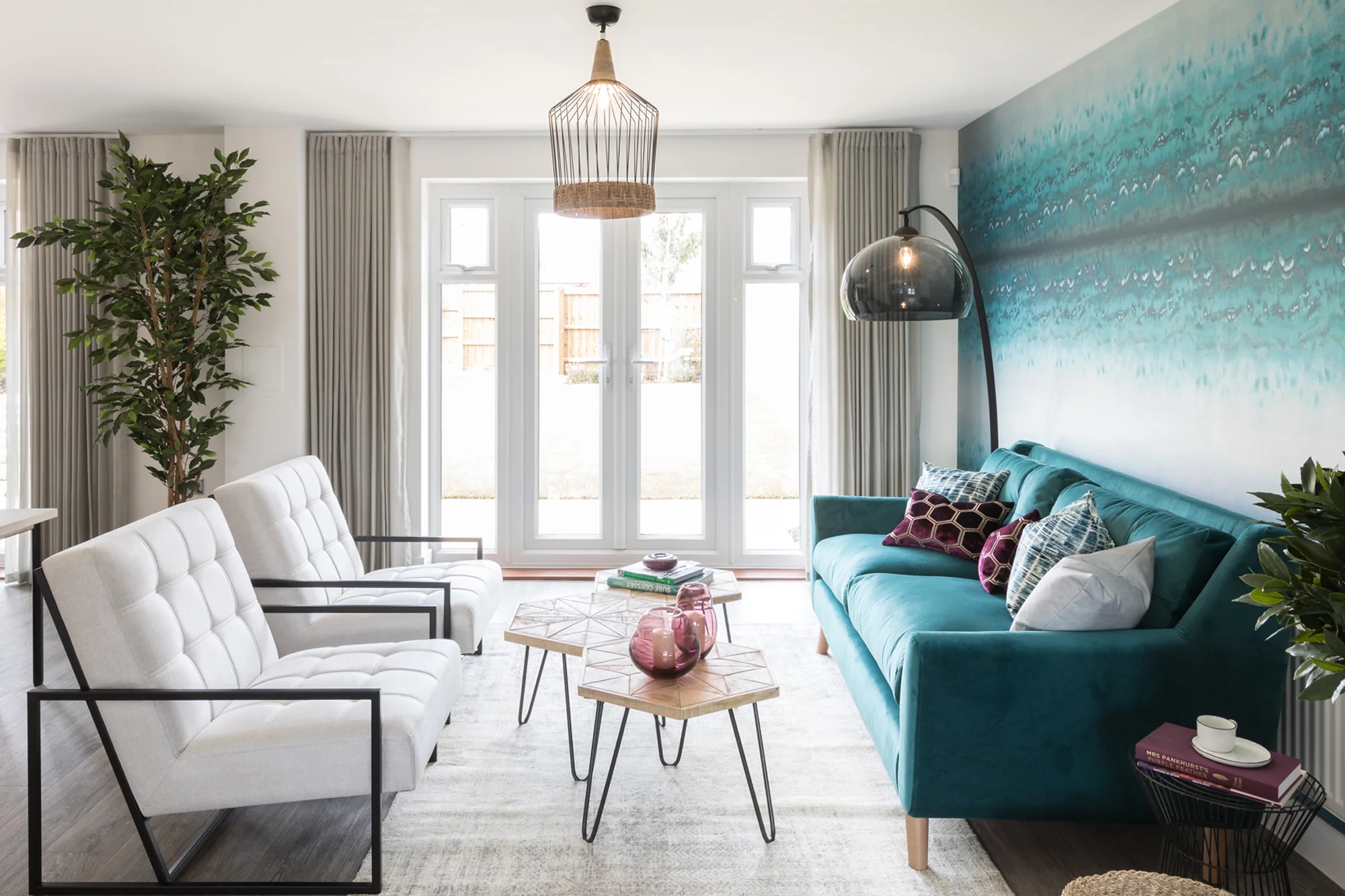 SUNA-INTERIOR-DESIGN-_-MARKETING-SUITE-_-TRINITY-MERE-_-PERSONA-_-WALTON-ON-THE-NAZE-003.jpg