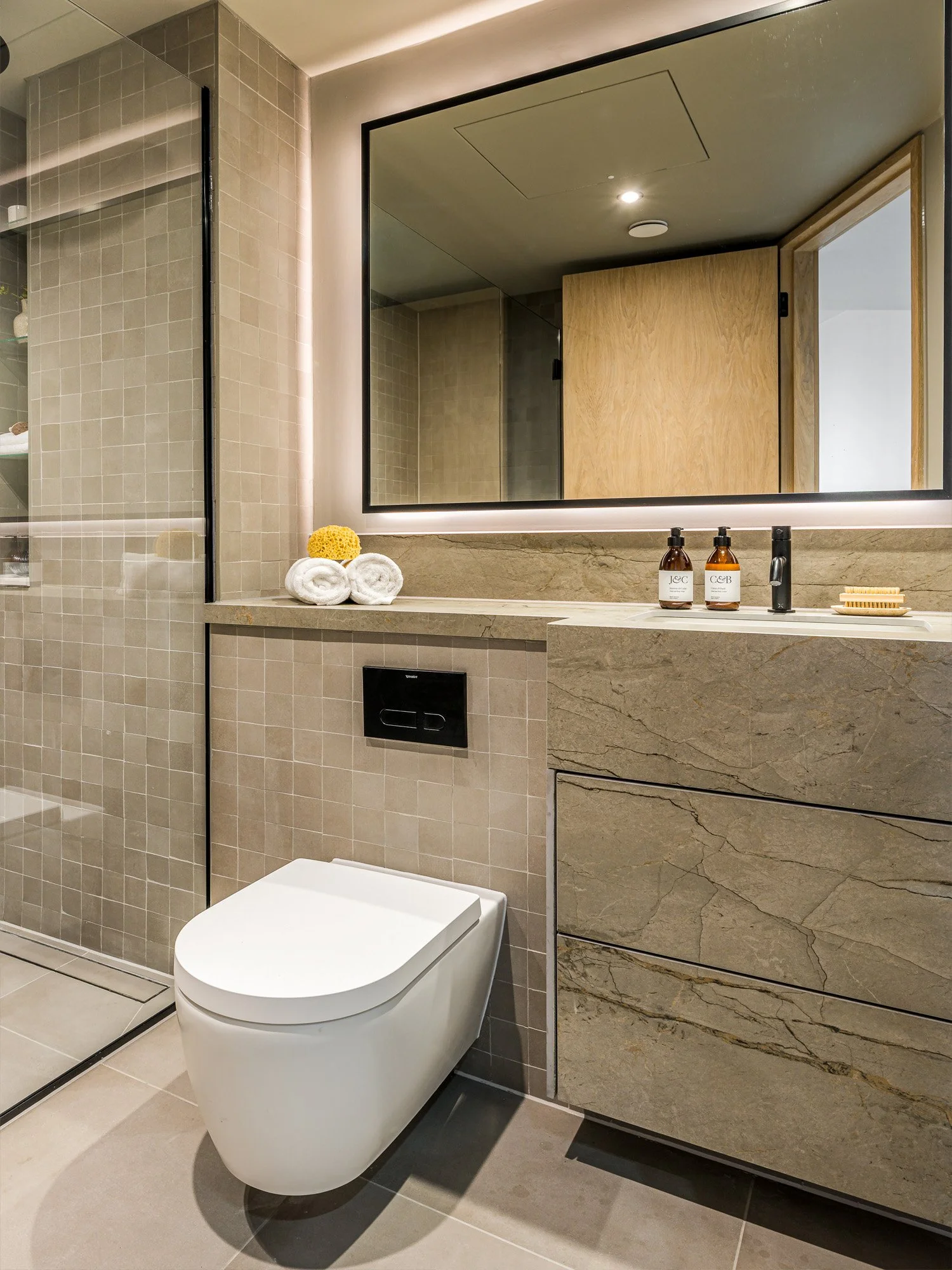 SUNA INTERIOR DESIGN_LONDON SQUARE_NINE ELMS PENTHOUSE SPEC 014.jpg