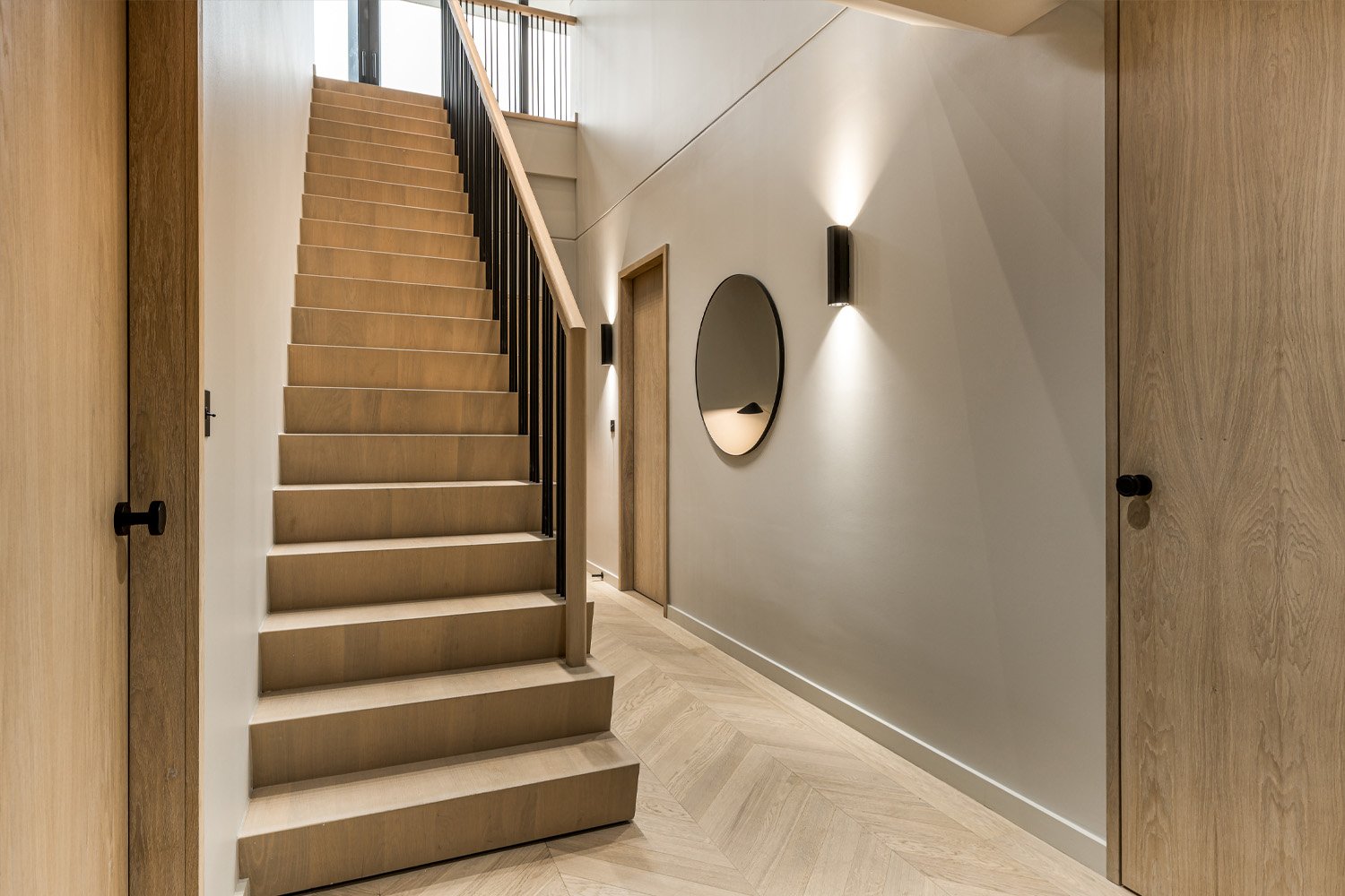 SUNA INTERIOR DESIGN_LONDON SQUARE_NINE ELMS PENTHOUSE SPEC 017.jpg