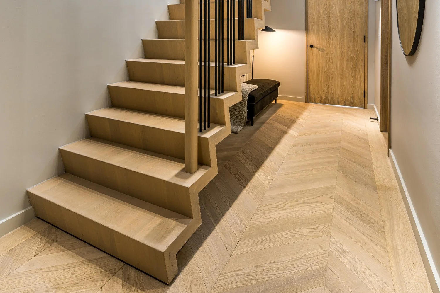 SUNA INTERIOR DESIGN_LONDON SQUARE_NINE ELMS PENTHOUSE SPEC 018.jpg