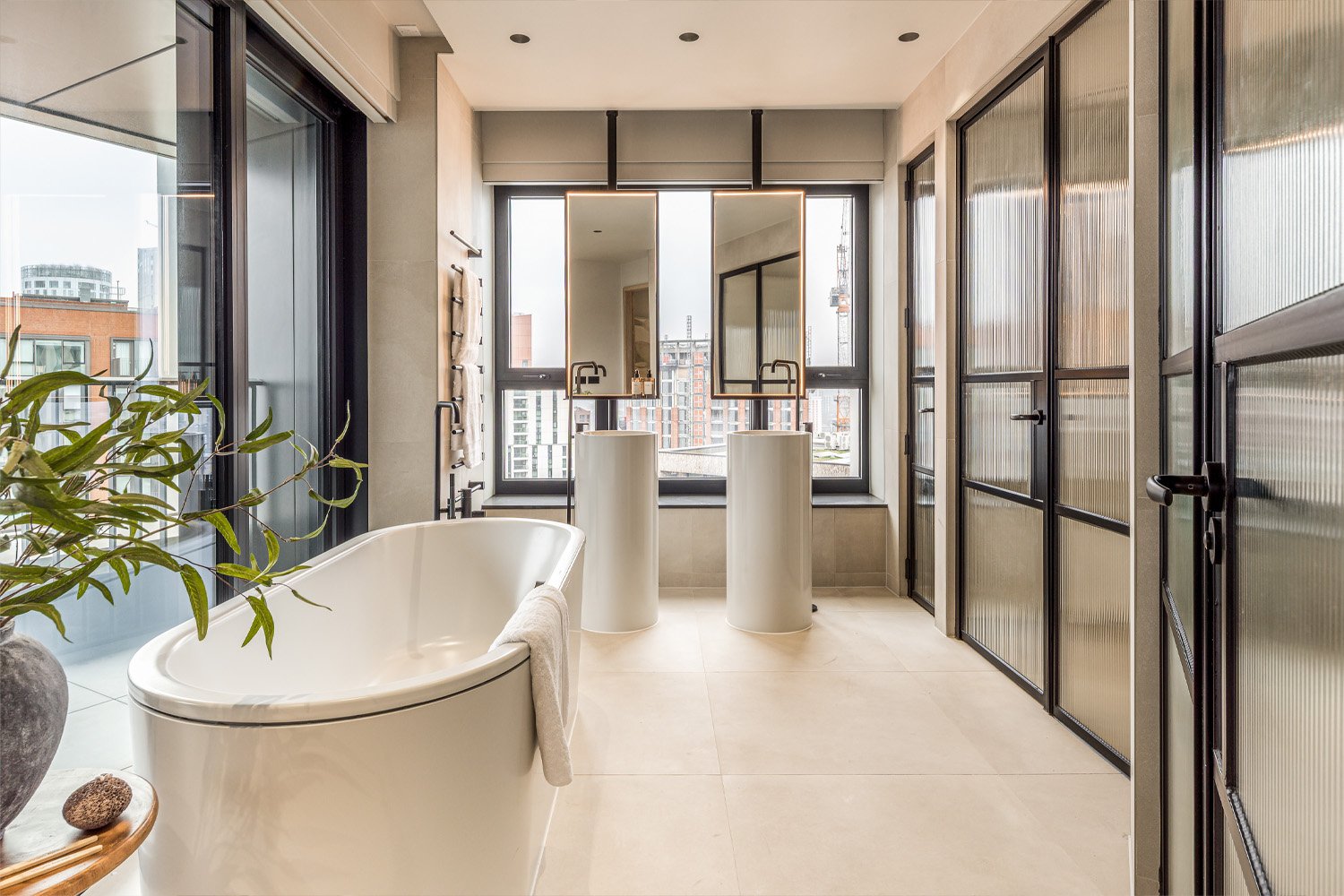 SUNA INTERIOR DESIGN_LONDON SQUARE_NINE ELMS PENTHOUSE SPEC 029.jpg