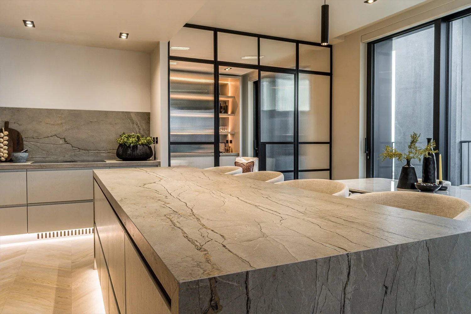 SUNA INTERIOR DESIGN_LONDON SQUARE_NINE ELMS PENTHOUSE SPEC 036.jpg