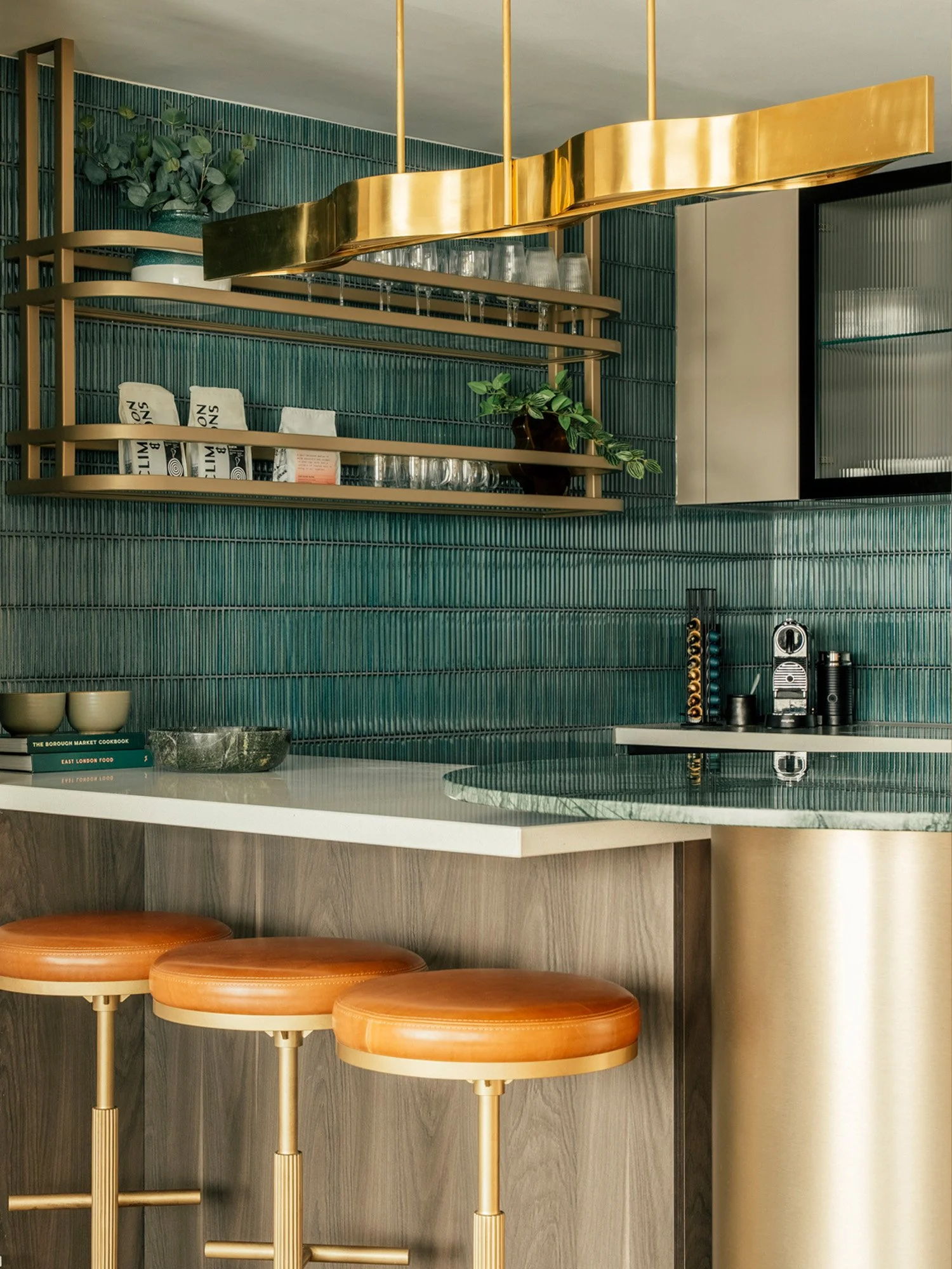 SUNA INTERIOR DESIGN_REGENTS VIEW MARKETING SUITE 011.jpg