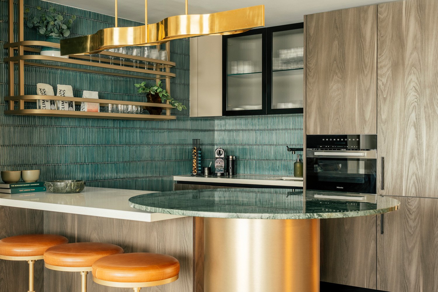 SUNA INTERIOR DESIGN_REGENTS VIEW MARKETING SUITE 012.jpg