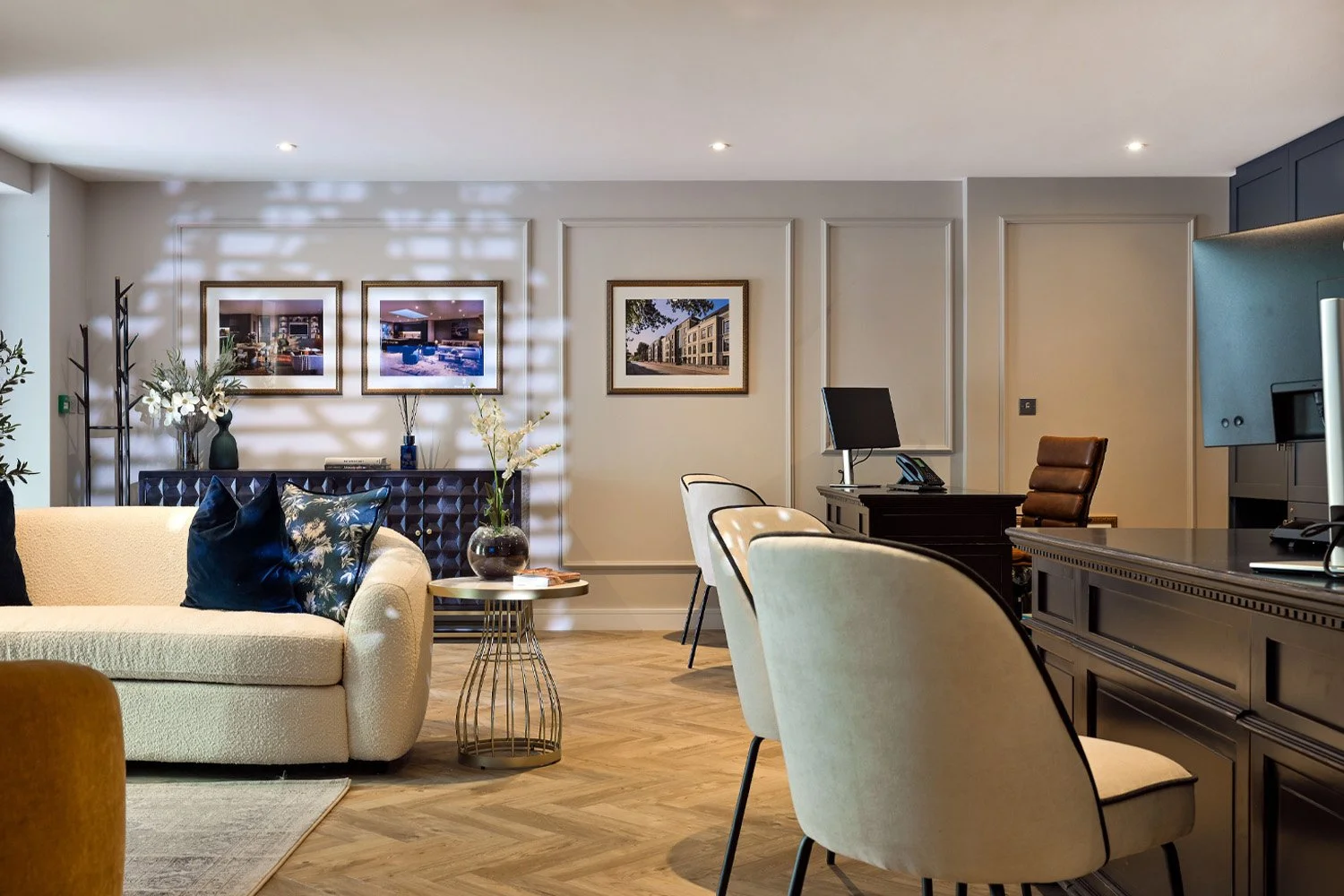 SUNA INTERIOR DESIGN_COLLEGE ROAD MARKETING SUITE 002.jpg