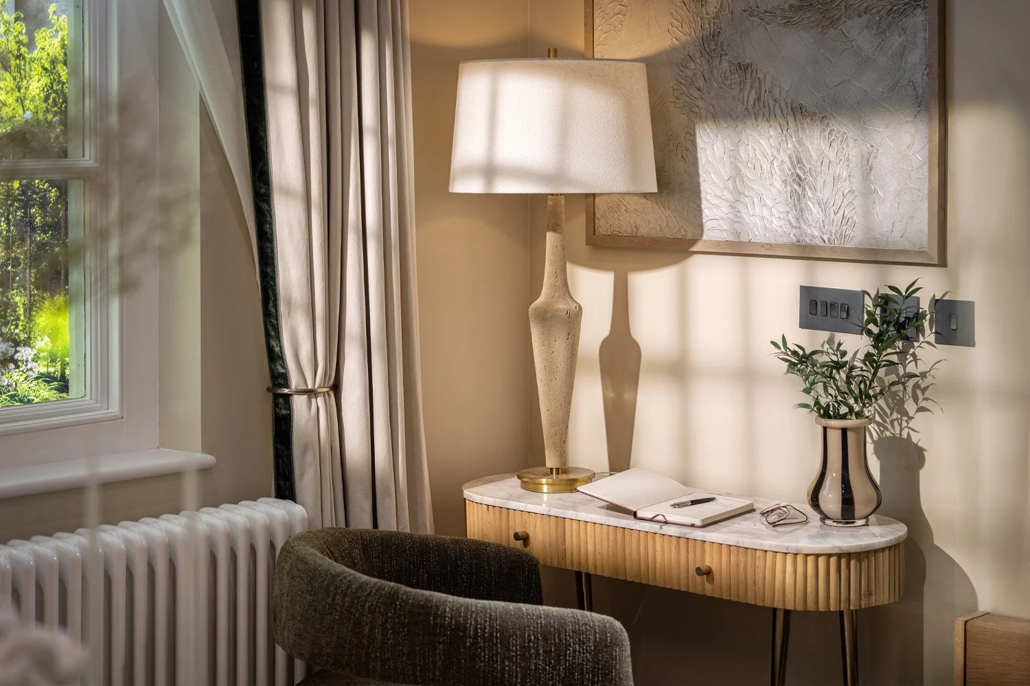 Suna Interior Design KINGSTON COUNTY HALL show home 017.jpg