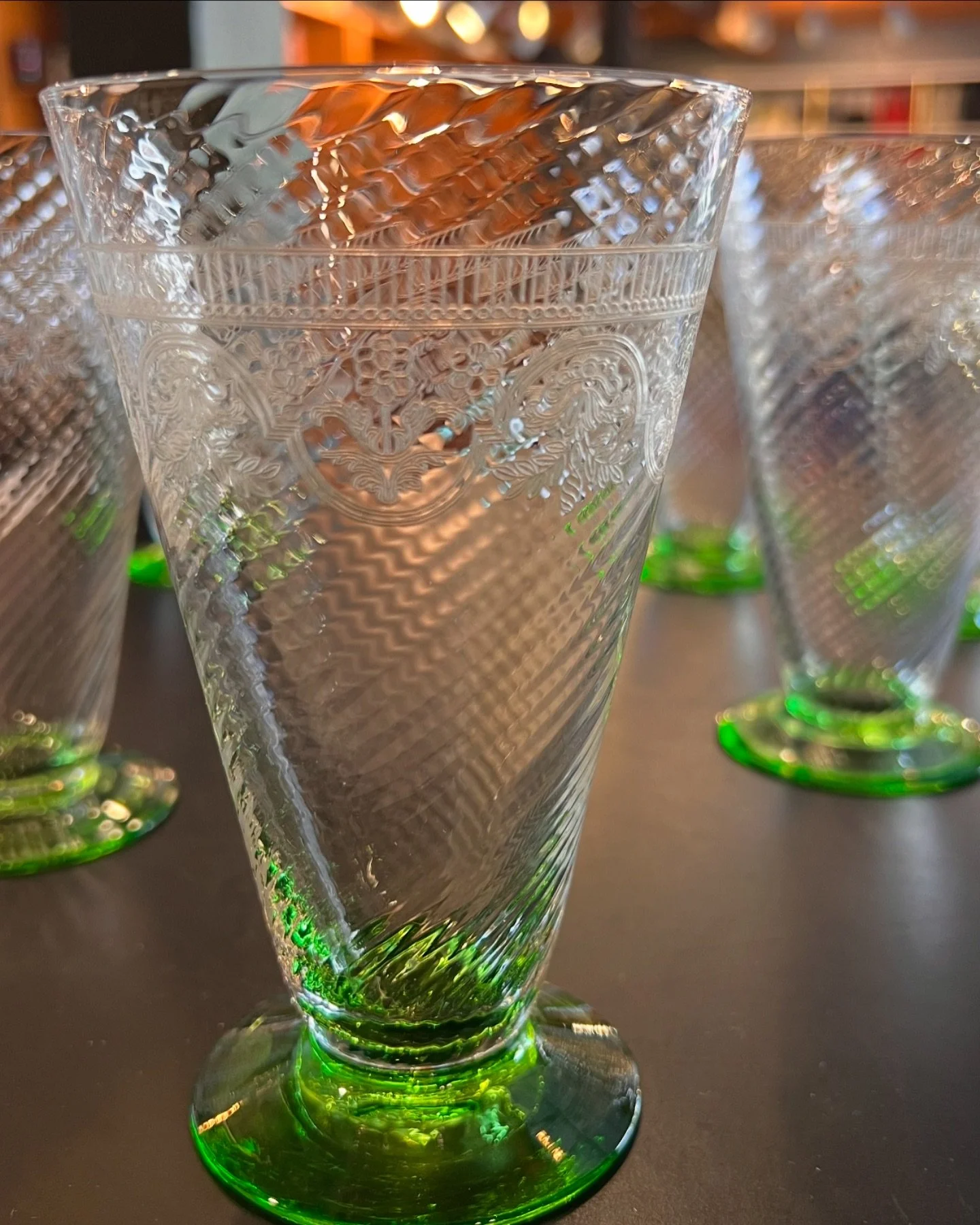JUST IN: set of 6 delicately charming uranium glassware.
.
.
.
#VintageGlassware #UraniumGlass #TimelessElegance #EtchedGlass #CollectibleGlass #UniqueFinds #AntiqueGlass #GlassCollection #VintageStyle #HomeDecor #ElegantTableware #GreenGlass #Consig