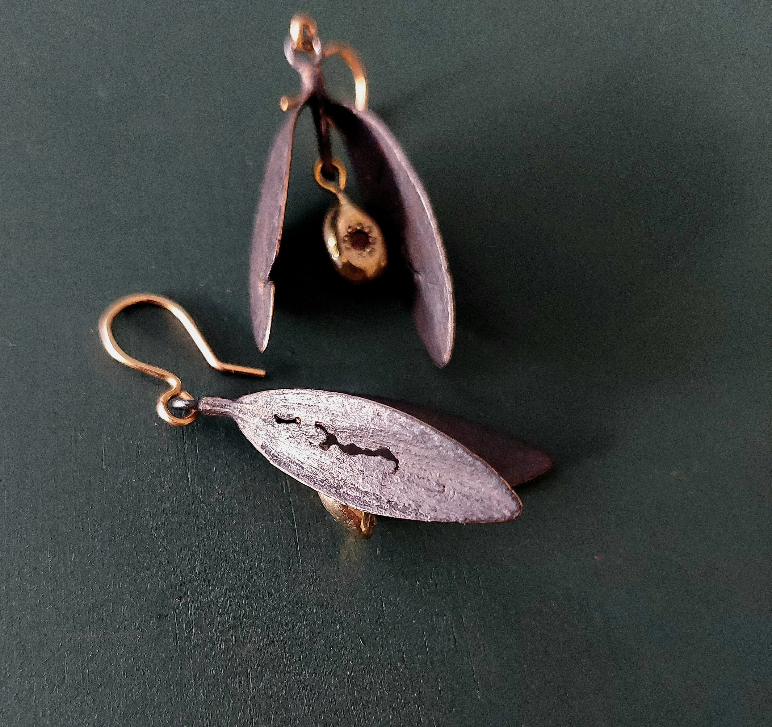 FRAN CARTER : KAURI EARRINGS