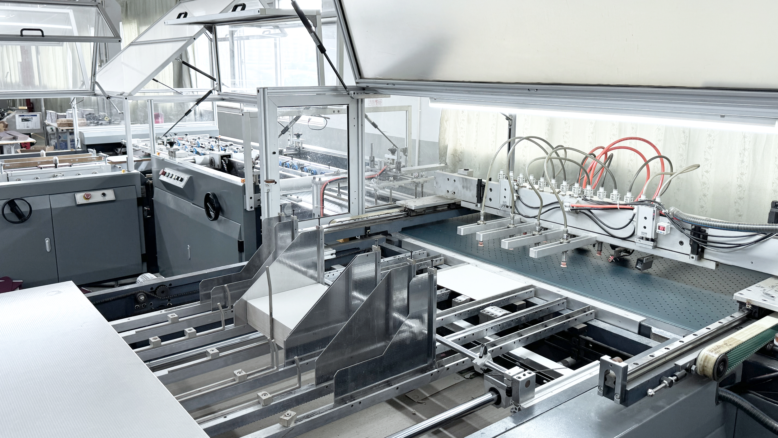 Automatic Case-making Machine