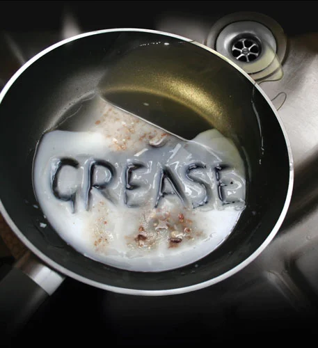 Grease-in-pan.jpg