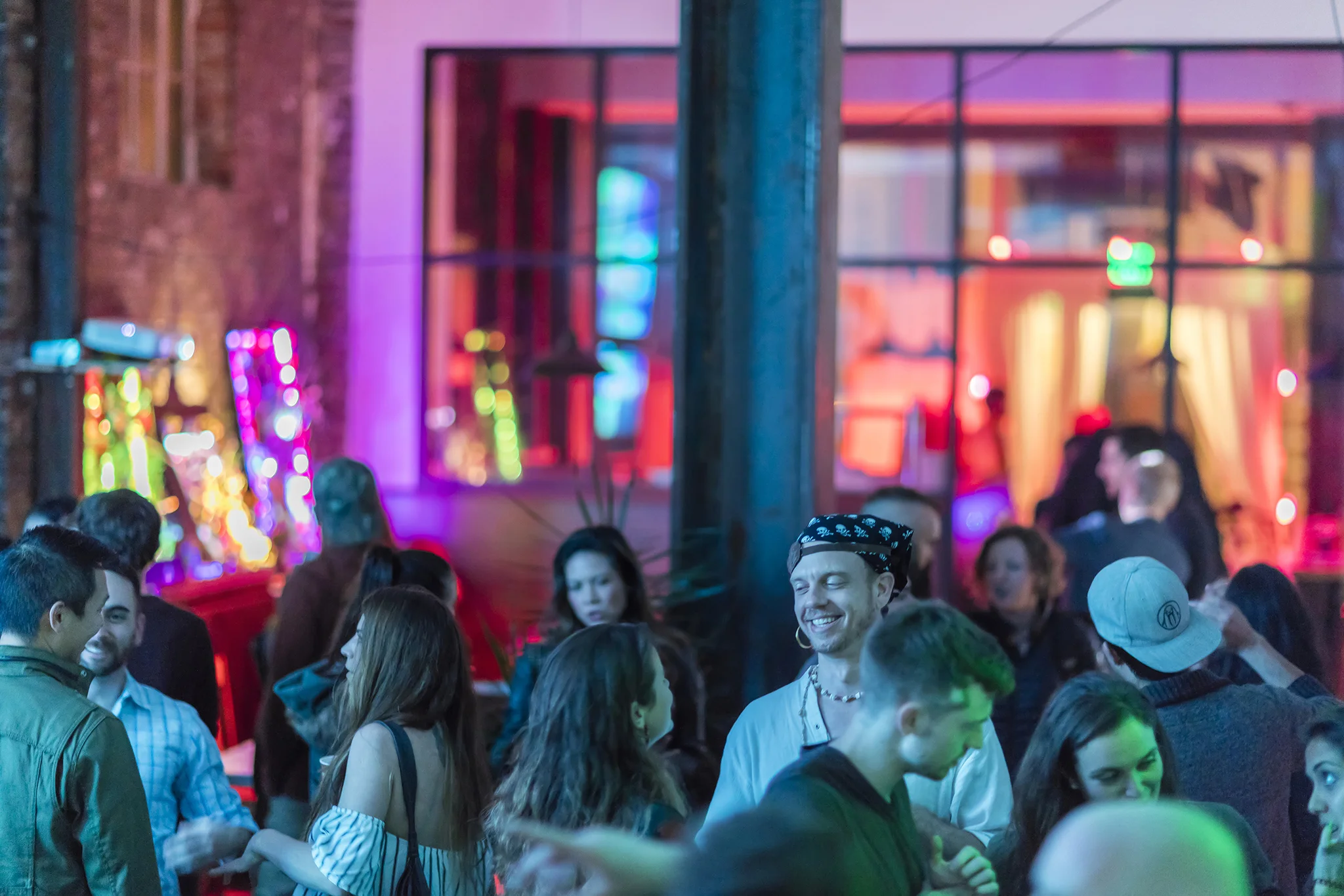 New friends danced into the night beside El Shamanico’s wicked-cool LED-reactive art.