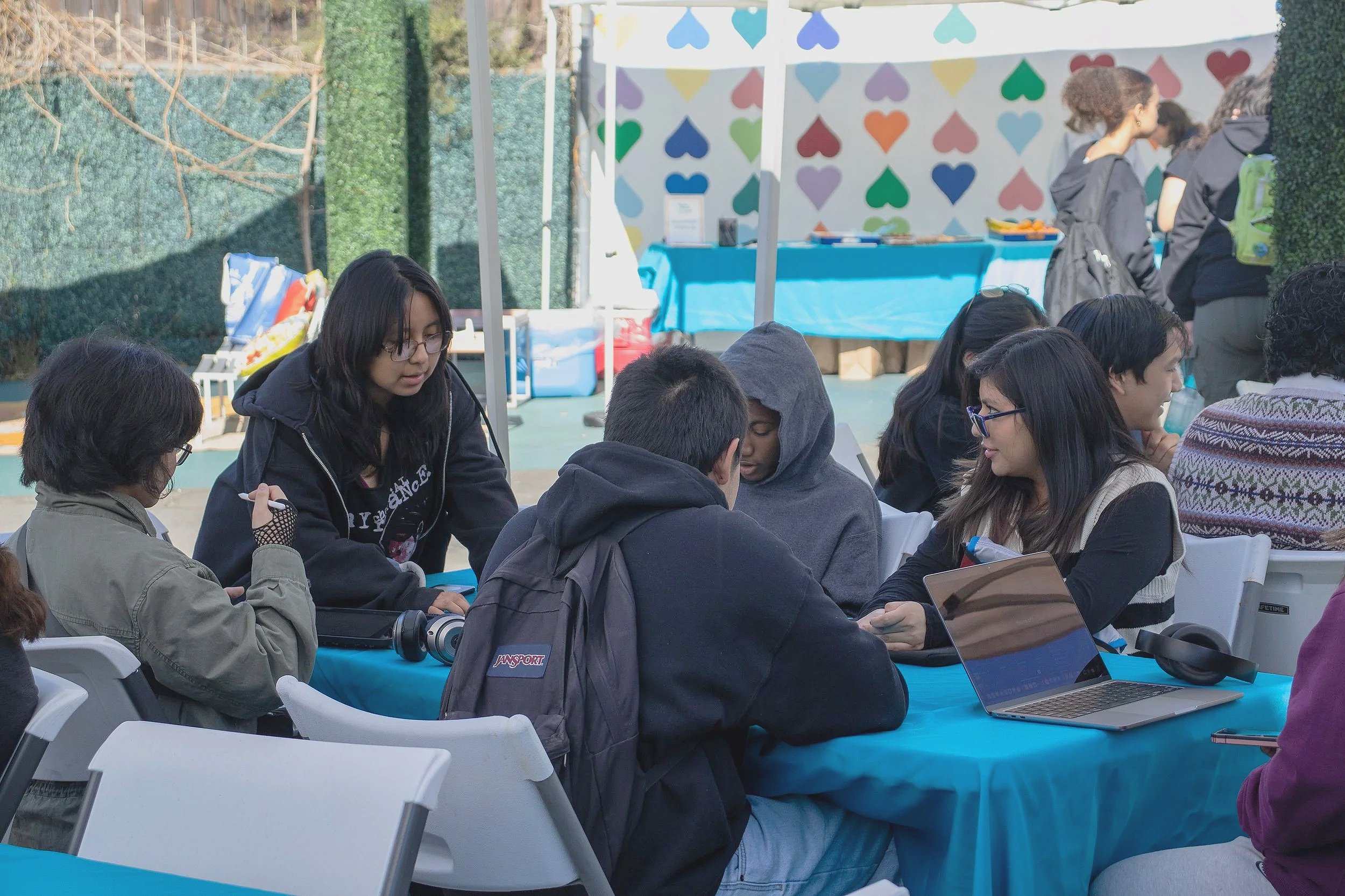 Workshop with Hope in a Suitcase x Happy Trails 