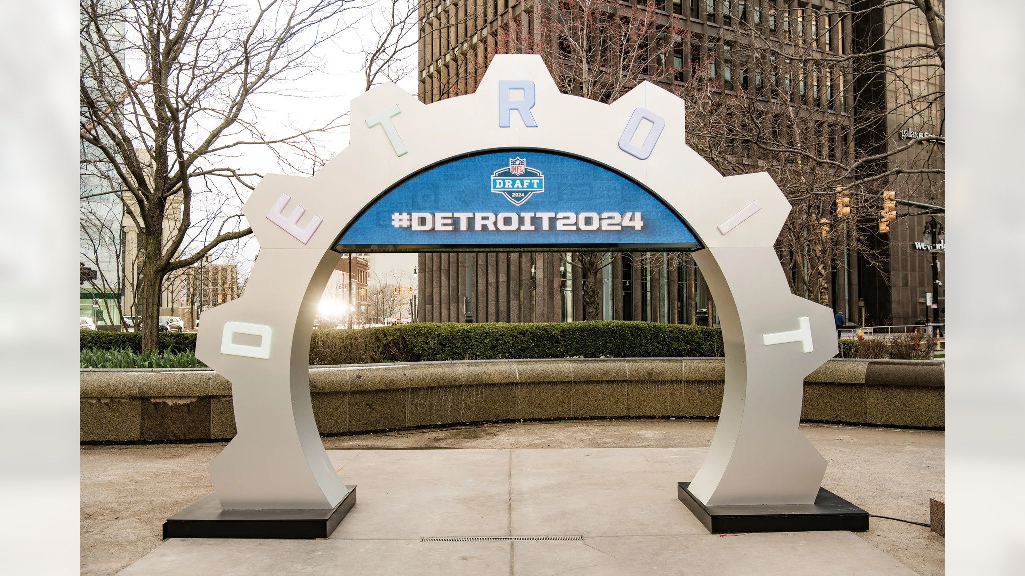 Happy Draft Day, Detroit! The excitement is in the air as the 2024 NFL Draft kicks off in our beloved city! 

Let's welcome the next generation of football talent with open arms and show them why Detroit is the heart of the game. Who's ready for some