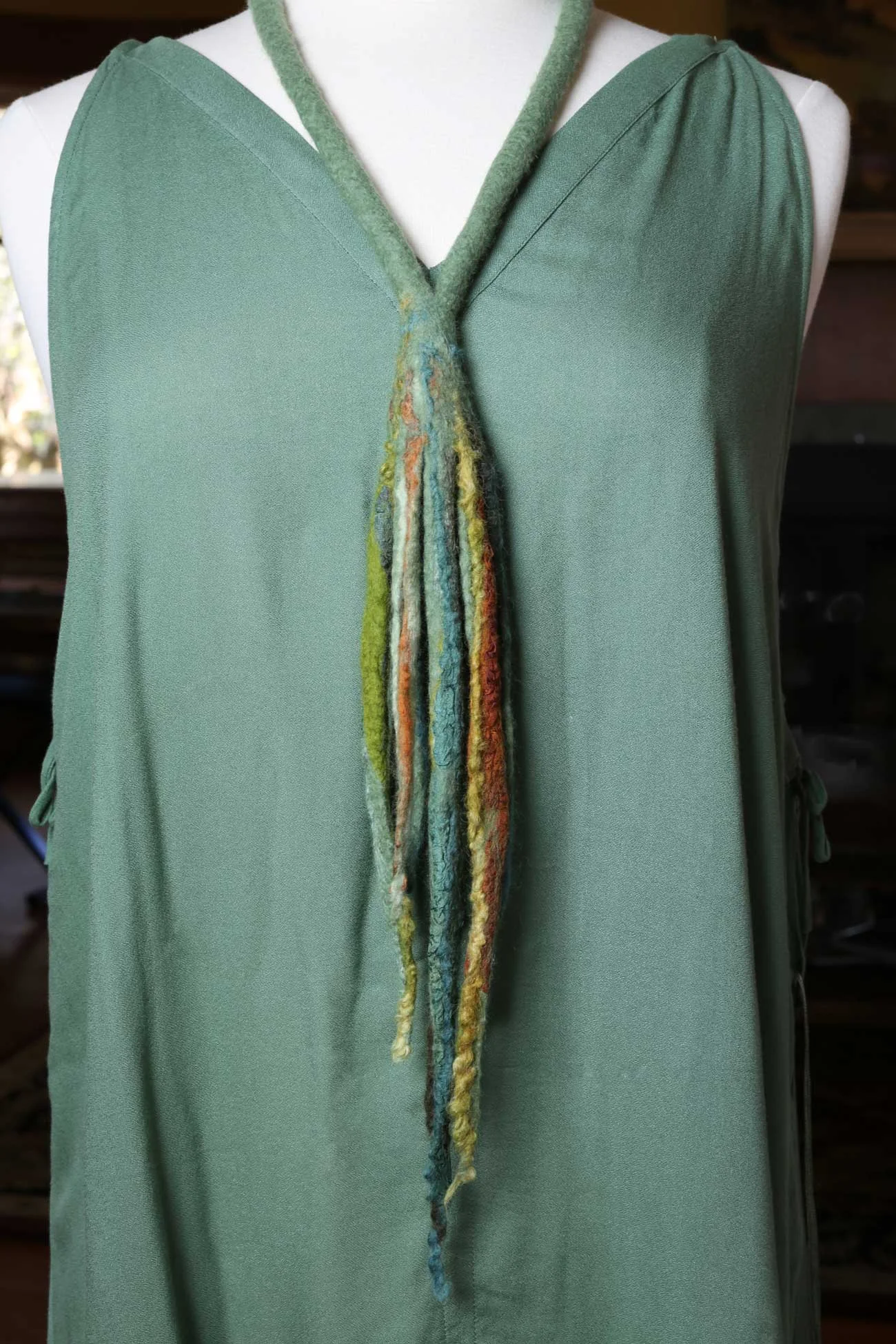 104_DreadNeck_Necklace_rgb_web.jpg