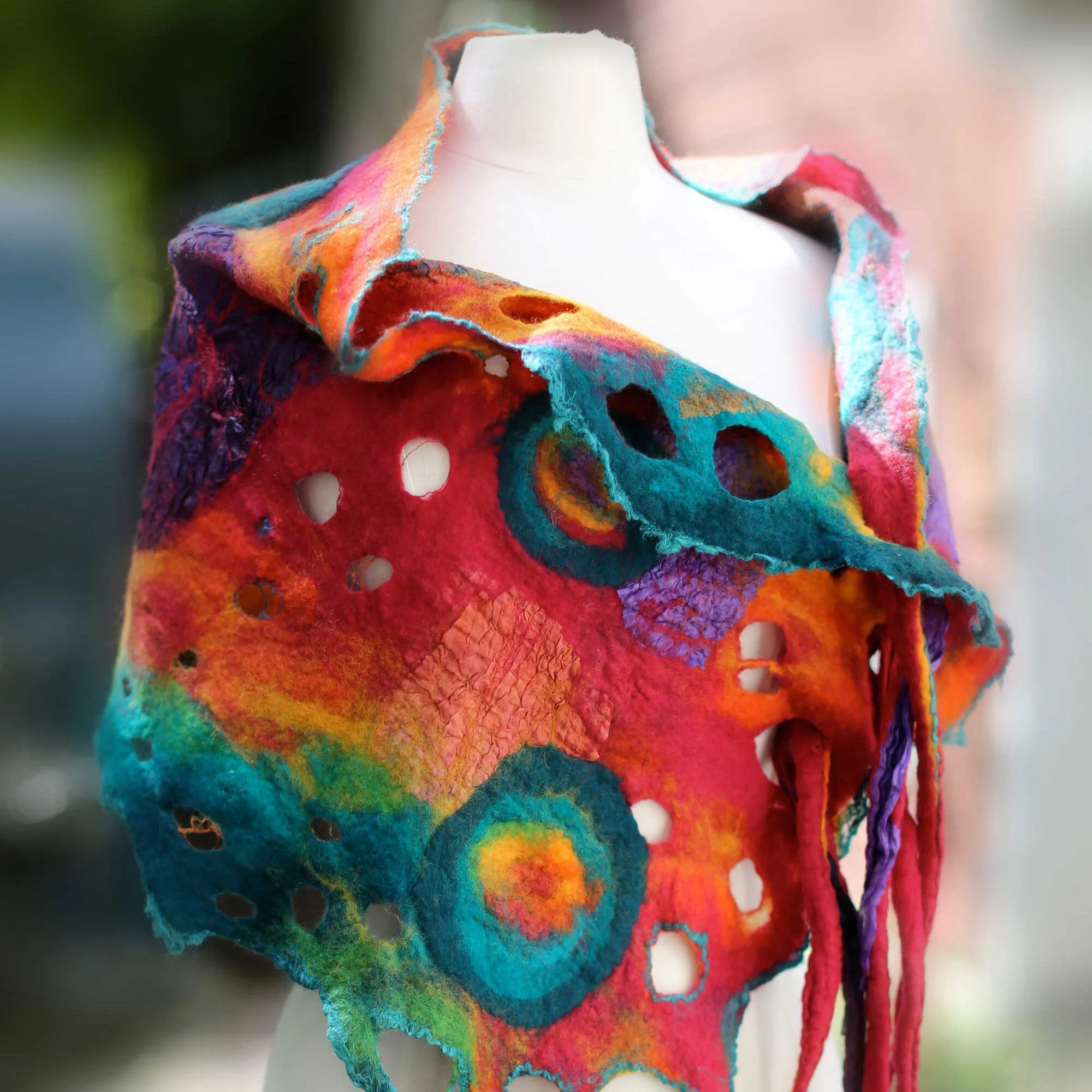 Shopper Beware of Scam Companies Selling Knock-offs of Artist's Work