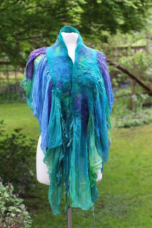 NunoFelt_ScrappyShawl_Mermaid.jpg