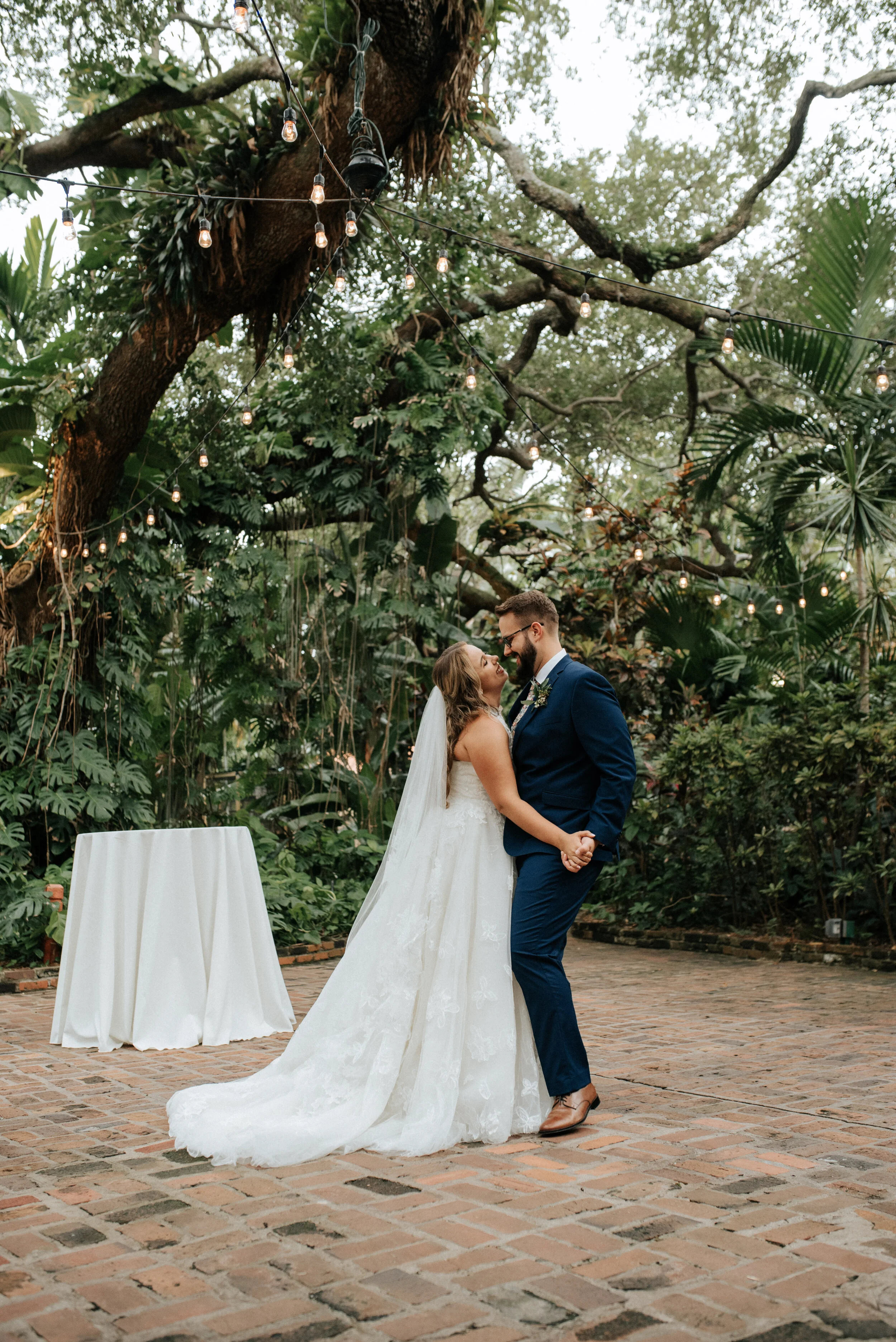  Florida Wedding Photographer, Florida Wedding Photography, Florida Wedding Photos, Orlando Wedding Photography, Orlando Wedding Photographer, Orlando Wedding Photos, Tampa Wedding Photographer, Tampa Wedding Photography, Tampa Wedding Photos, Haus 8