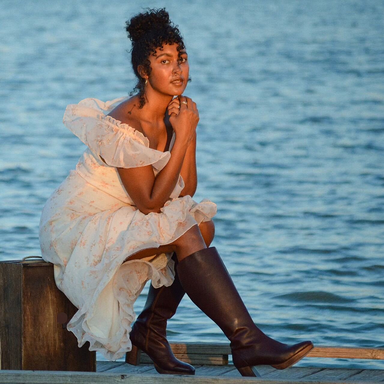 Saturday Morning Feels ~ a capture from 2020 for Issue No. 7&mdash;featuring @edenhakimzadeh wearing @bhavastudio boots &amp; a @greymoonvintage dress at Woodlawn Lake in San Antonio, Texas.
&bull;
&bull;
Photo by @katielovescas