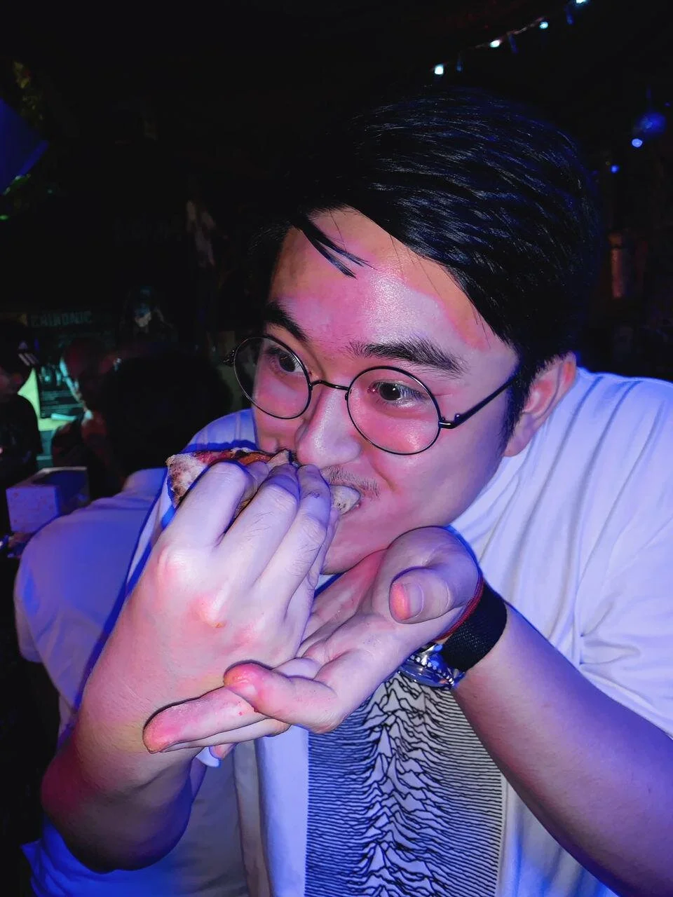 sam 2.jpg