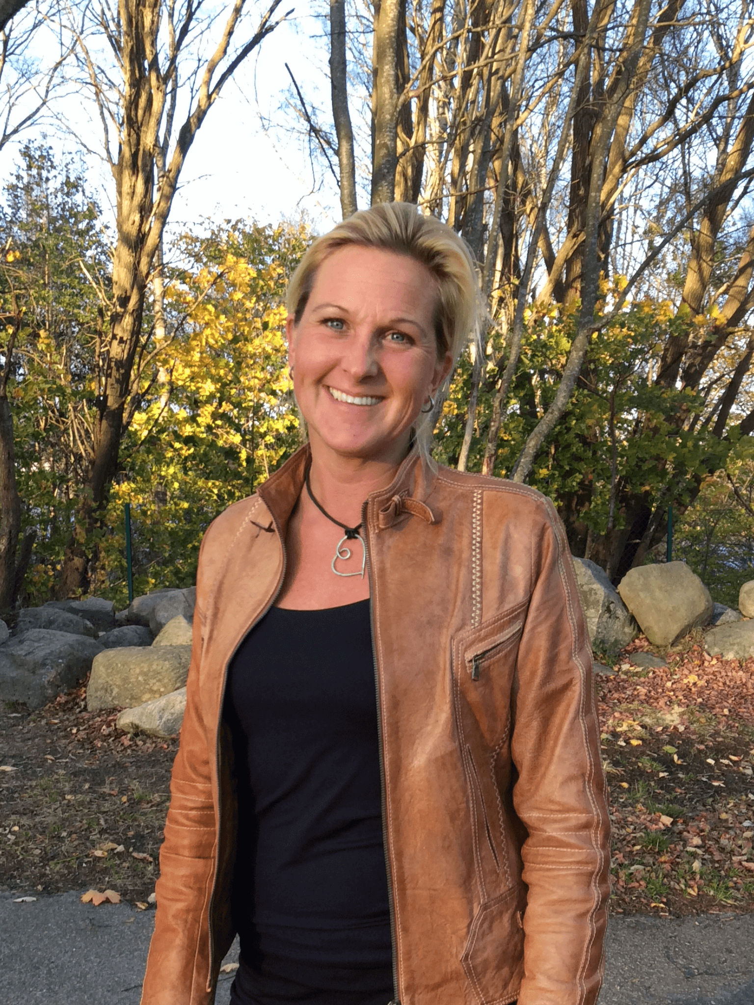   ‘’Jag är så glad över att jag hoppade på GongGång. Hela upplägget ger mig metoder som jag använder direkt i mitt eget arbete, det känns lätt att föra över det i min egen verksamhet t.ex. har jag fått igång medarbetarnas reflektioner som nu börjar g