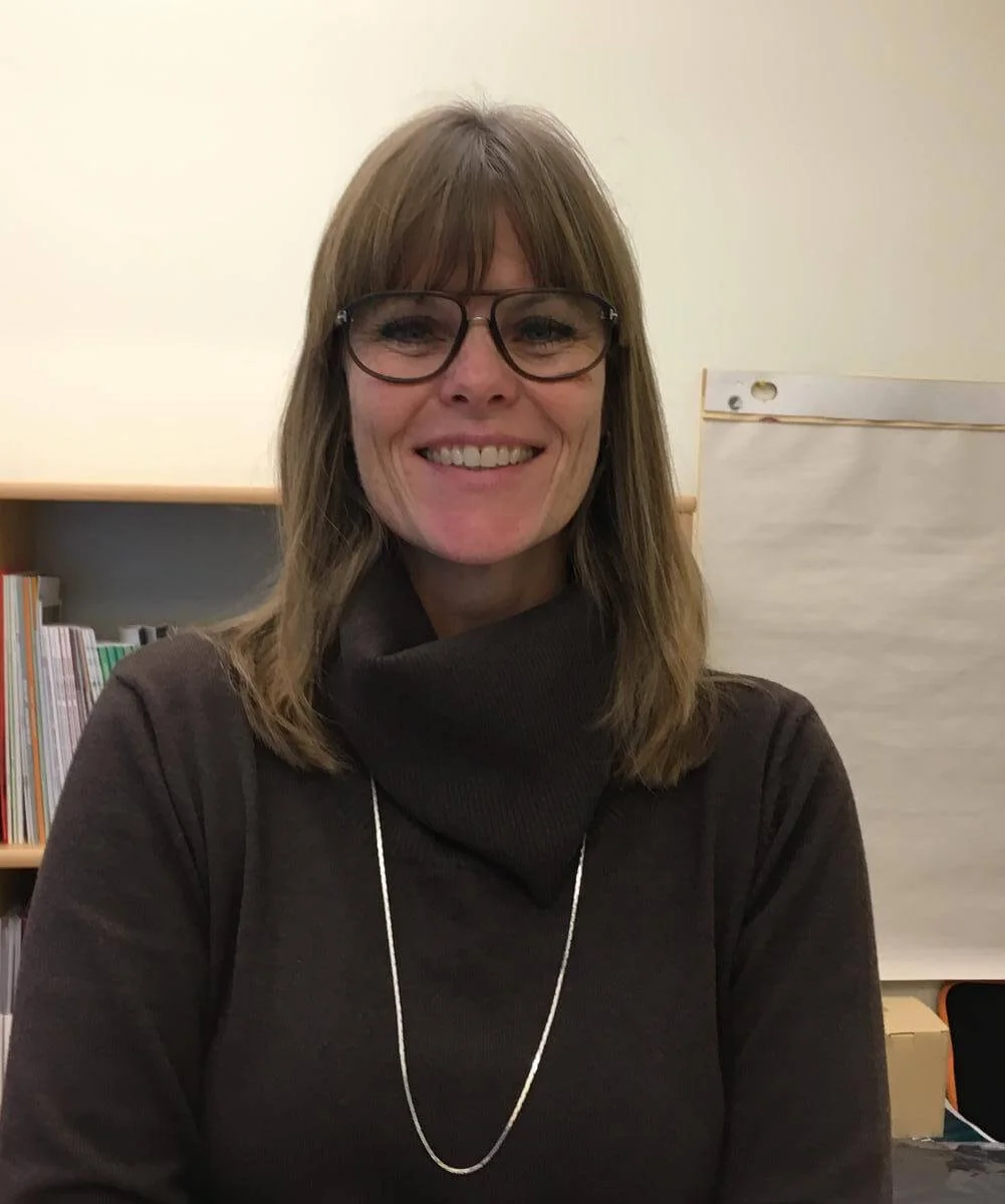   "För mig har det har i allra högsta grad varit en kompetenshöjande insats med utgångspunkt i den vardag jag verkar i under dagarna. Genom lättillgänglig och spännande litteratur, varierande övningar och verktyg, diskussioner, självreflektion och ko