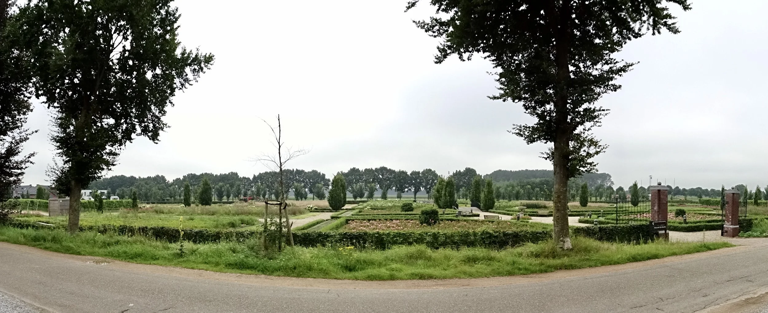 DSC09093 panorama kasteeltuinen, henk kusters.jpeg