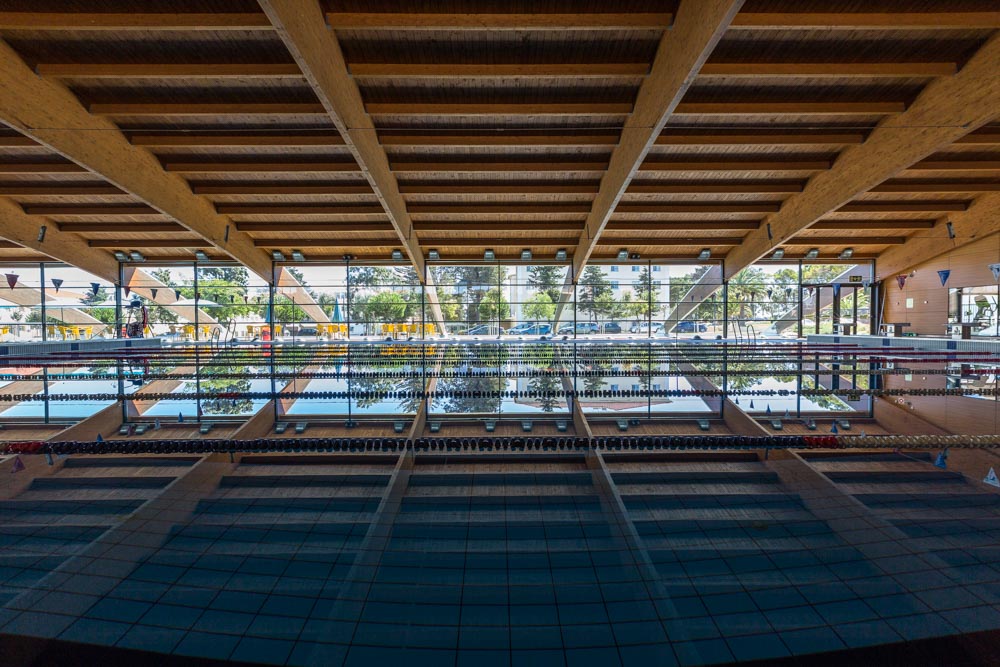 As Pessoas_Piscina reflexo.jpg