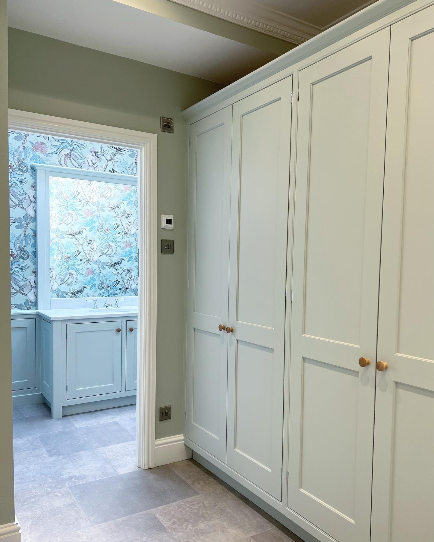 Cloakroom and bathroom to match, all painted in #farrowandballcromarty 

Hand painted by me. 
Cabinetry by @newcastlefurniturecompany 

#handpaintedfurniture #paintedfurniture #paintedcabinets #specialistpainting #handpainted #palegreen #cromarty #fa