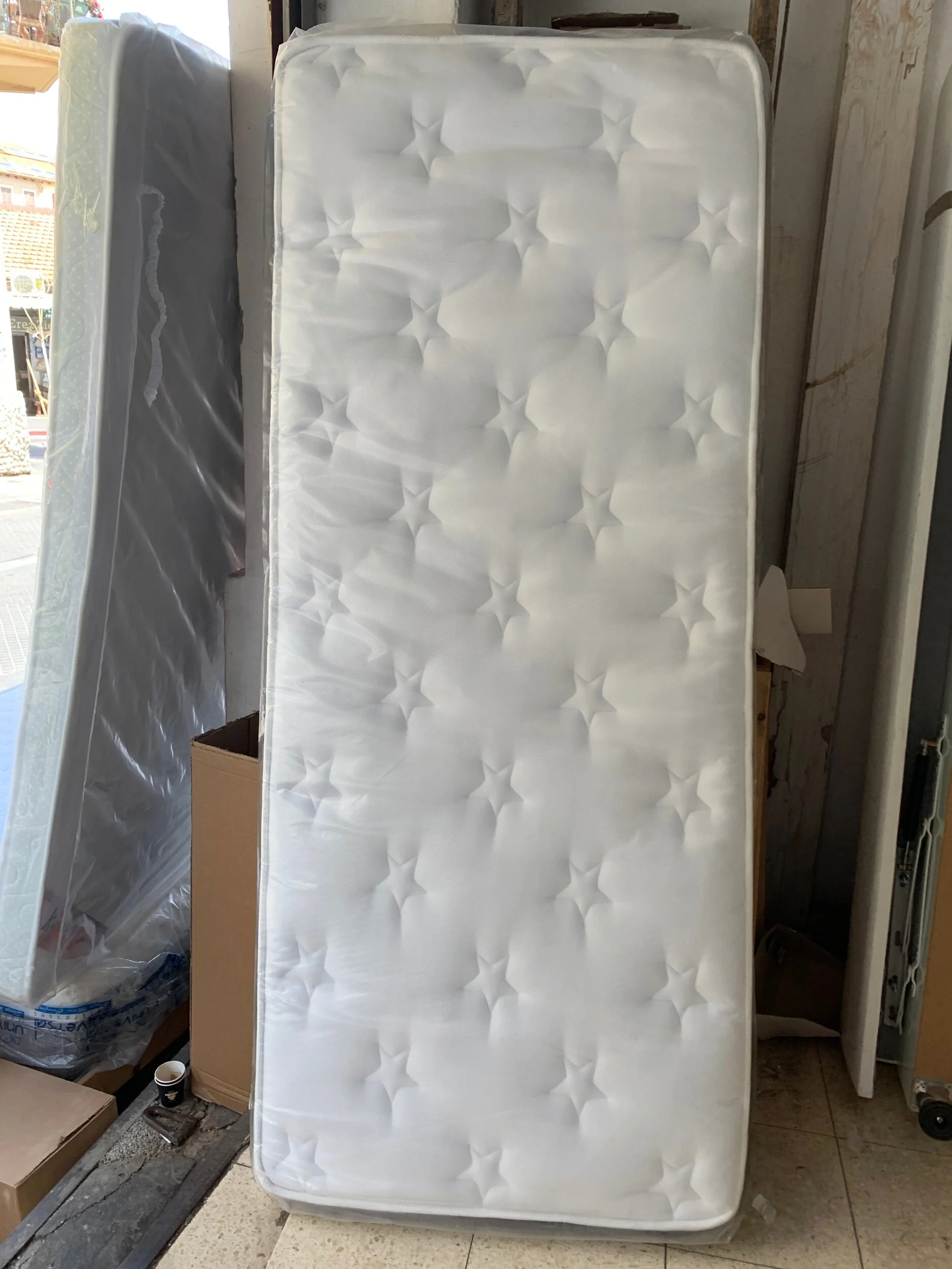 E8E40807-FC85-43AB-AB23-DA5C5E298D45