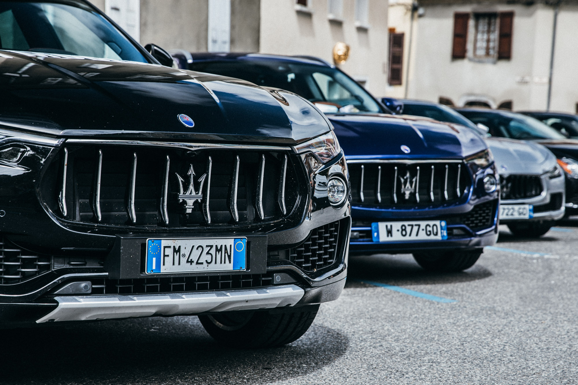Large-14523-DepartureofParisModena2018.jpg