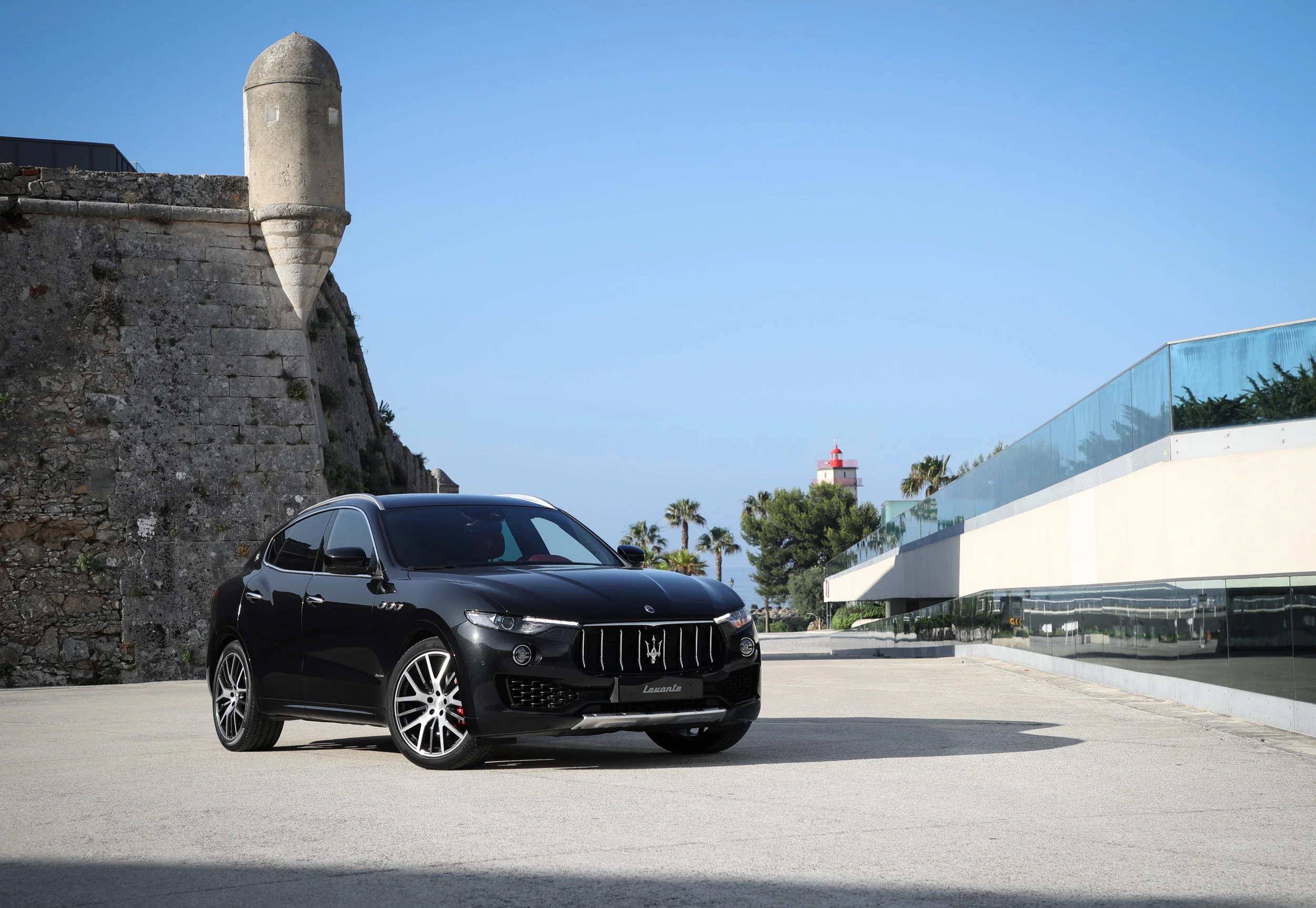 Large-14638-MaseratiLevanteMY18inCascais2018.jpg