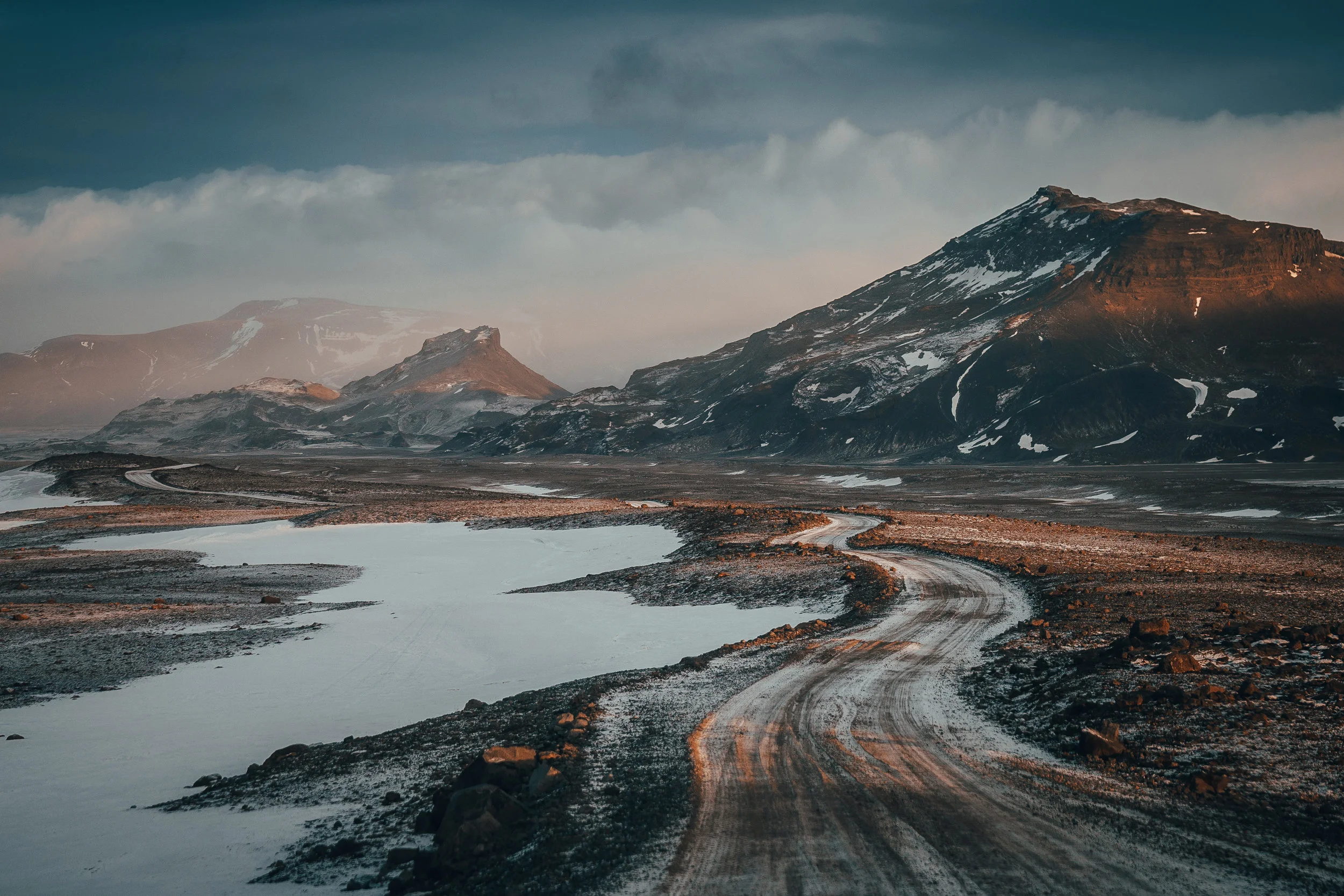 RP - Bentayga Iceland-65.jpg