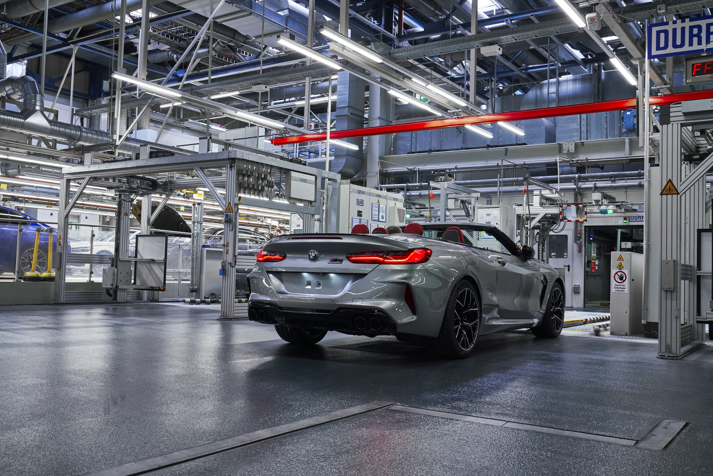 P90357012_highRes_the-new-bmw-m8-compe.jpg