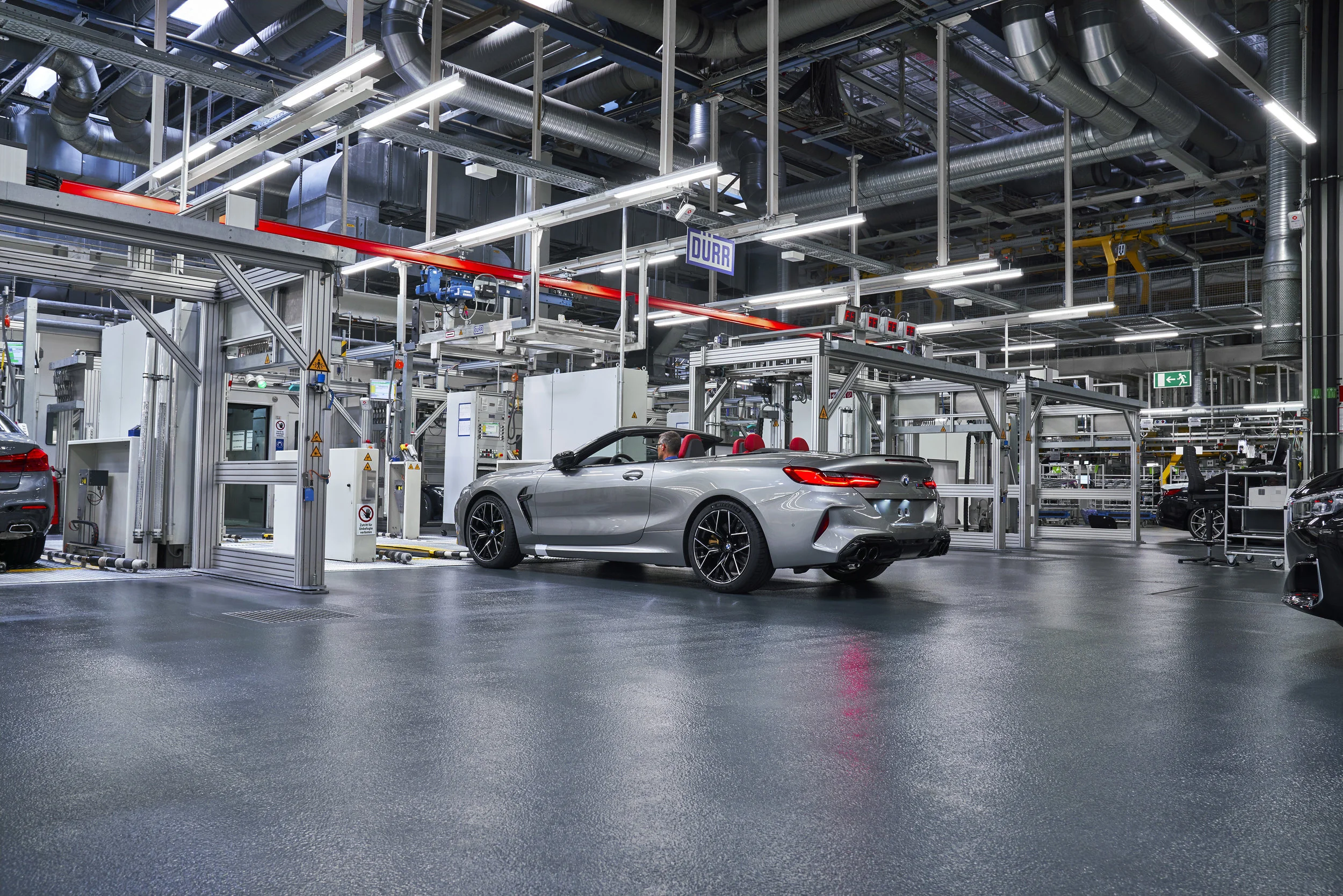 P90357011_highRes_the-new-bmw-m8-compe.jpg