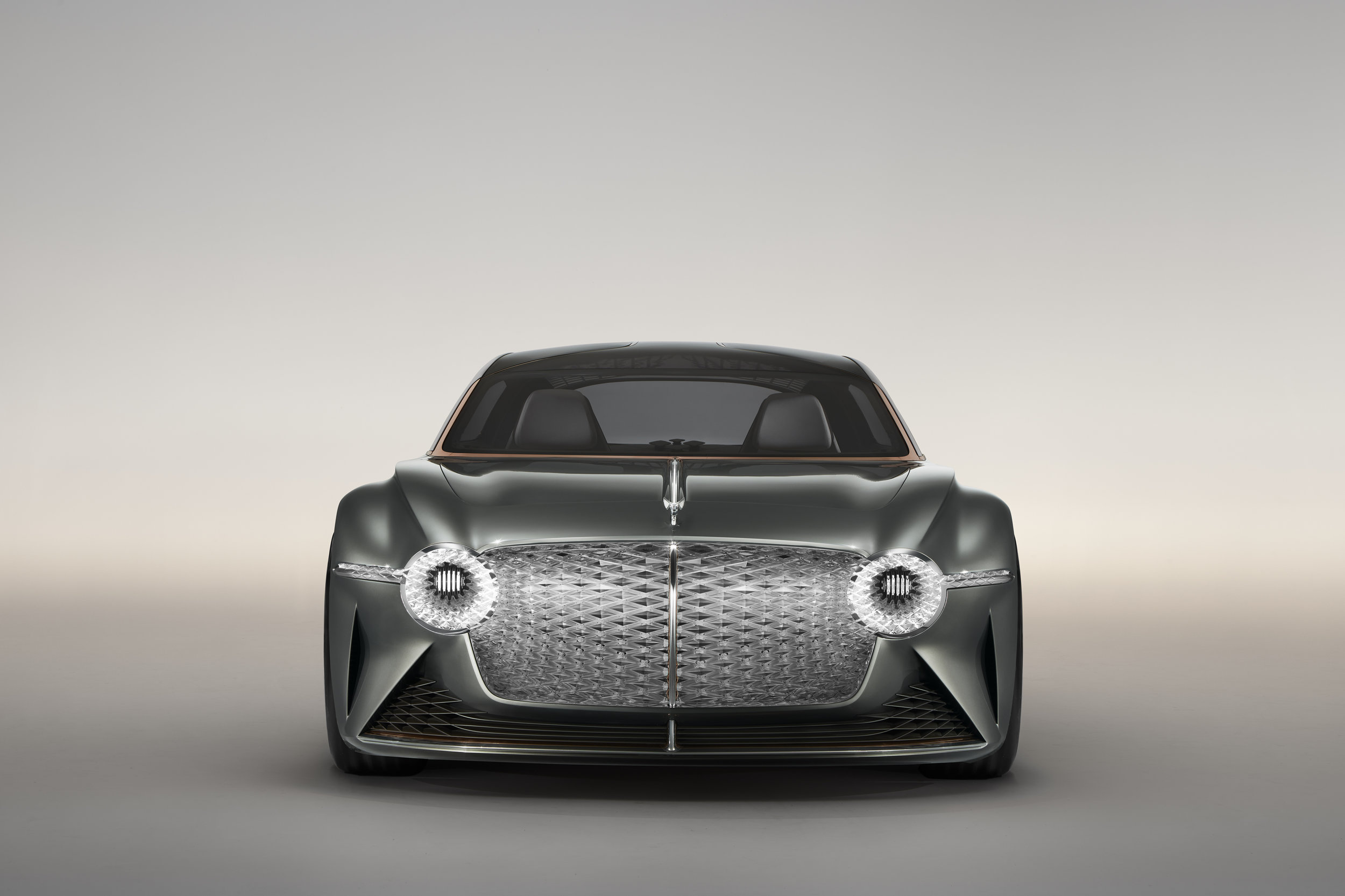 Bentley EXP 100 GT (5).jpg