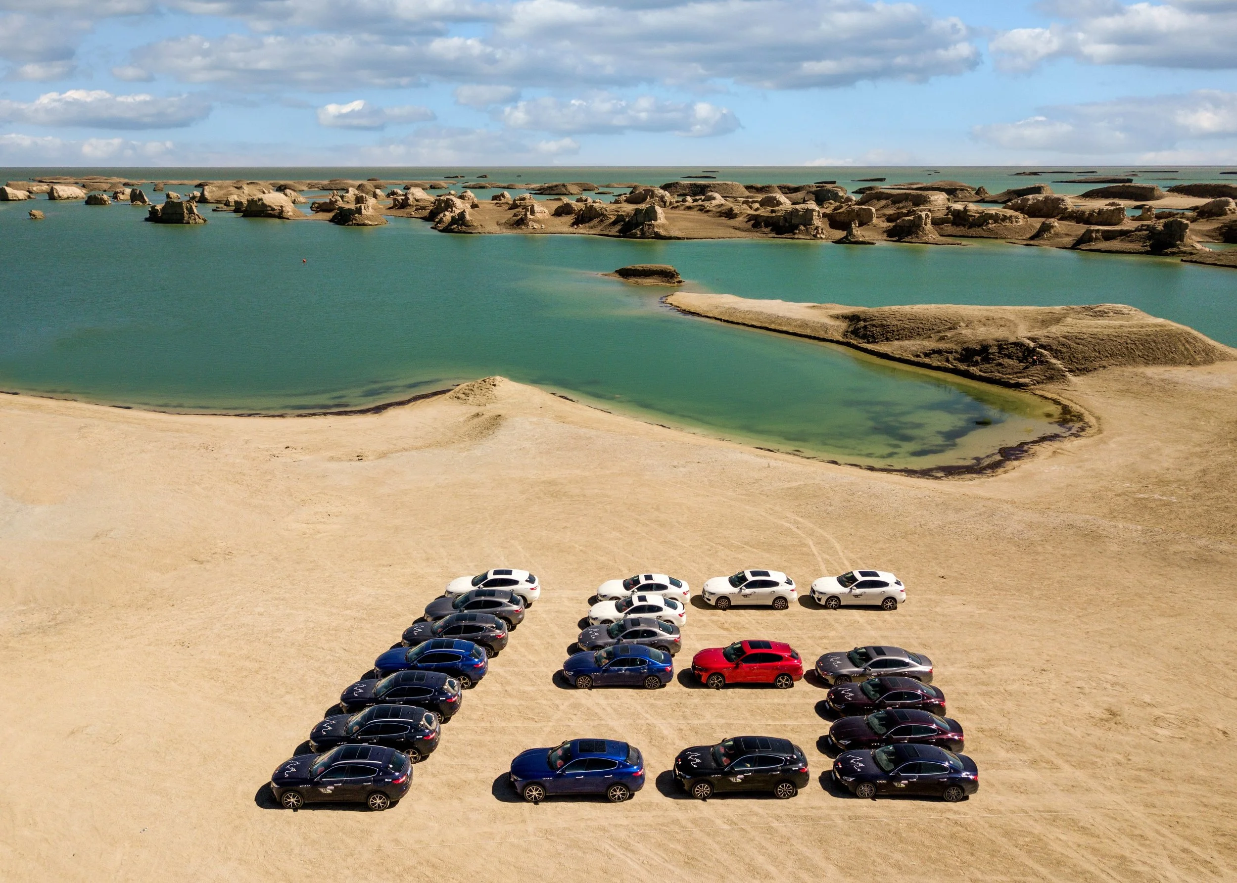 Large-16067-The15ShapeofMaseratiMY19RangeChinaGrandTour.jpg