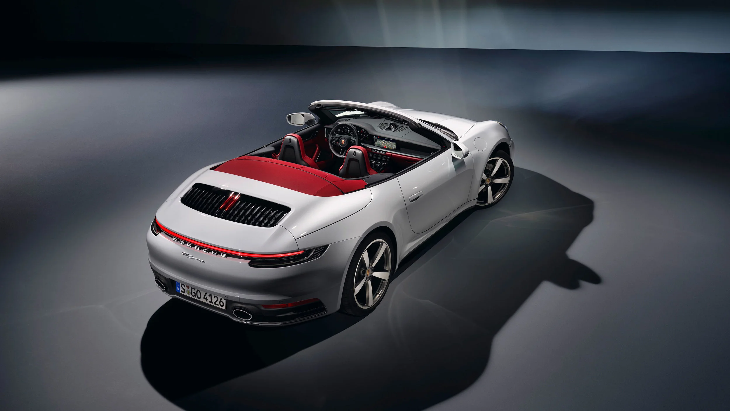 605047_911_carrera_cabriolet_2019_porsche_ag.jpg