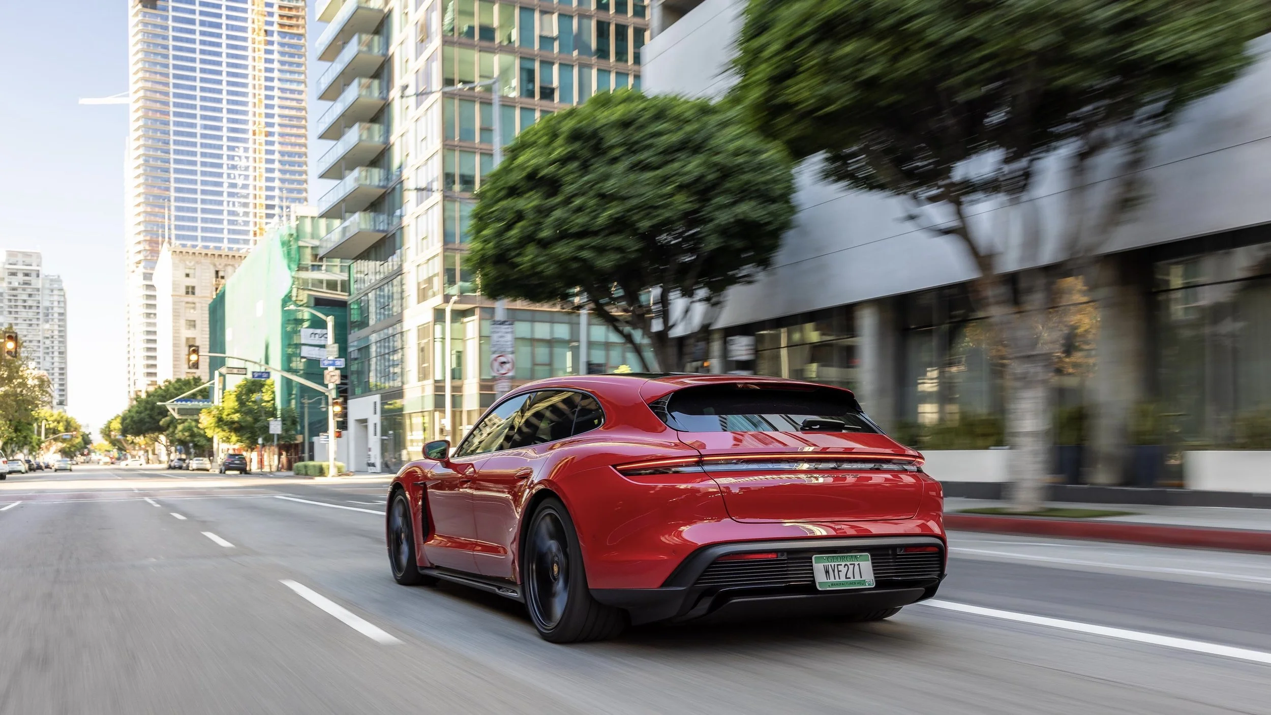 2022_Taycan_GTS_Sport_Turismo_Carmine_Red_016_highres.jpeg