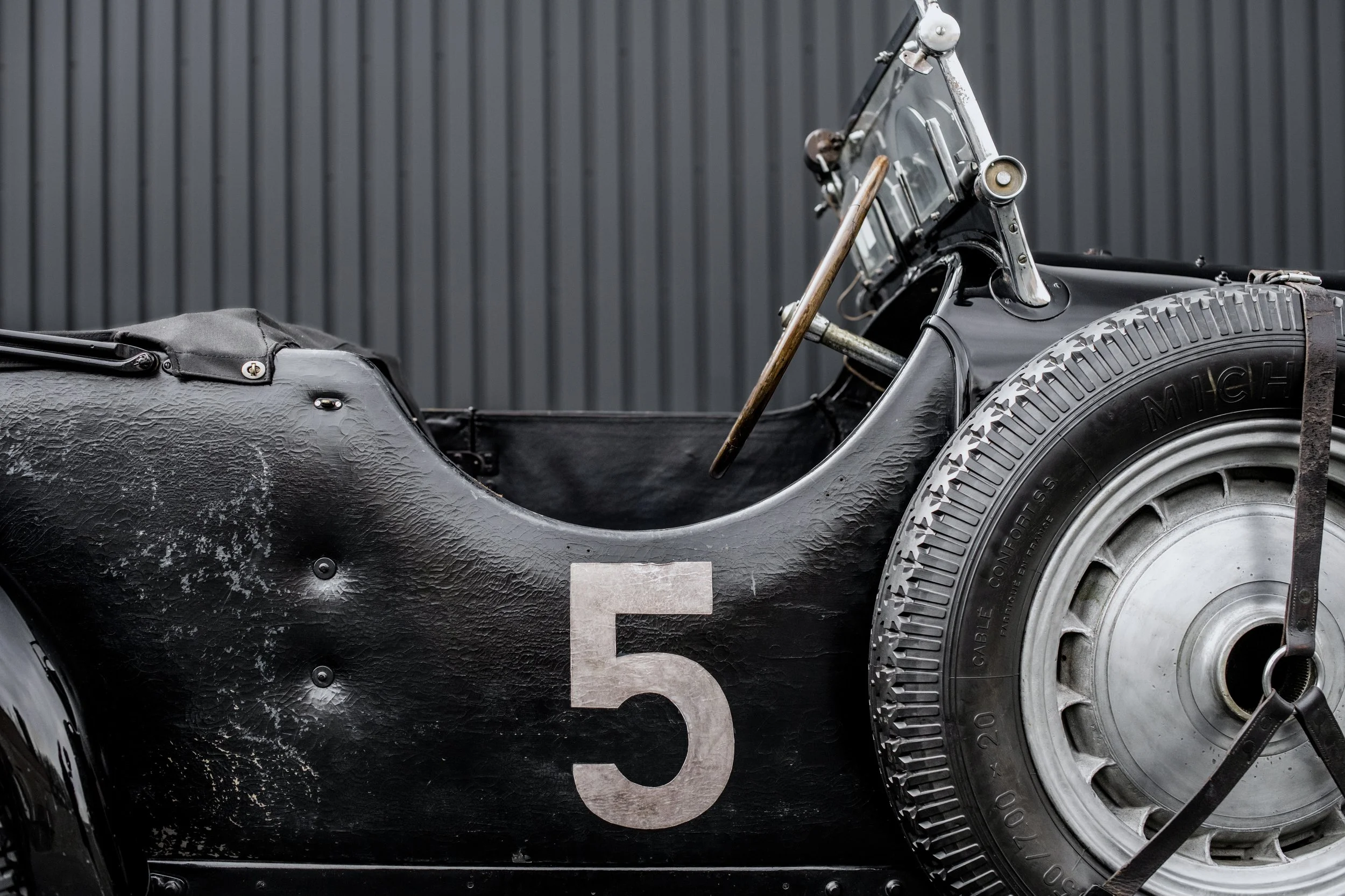 19 BUGATTI Hommage T50S.jpg