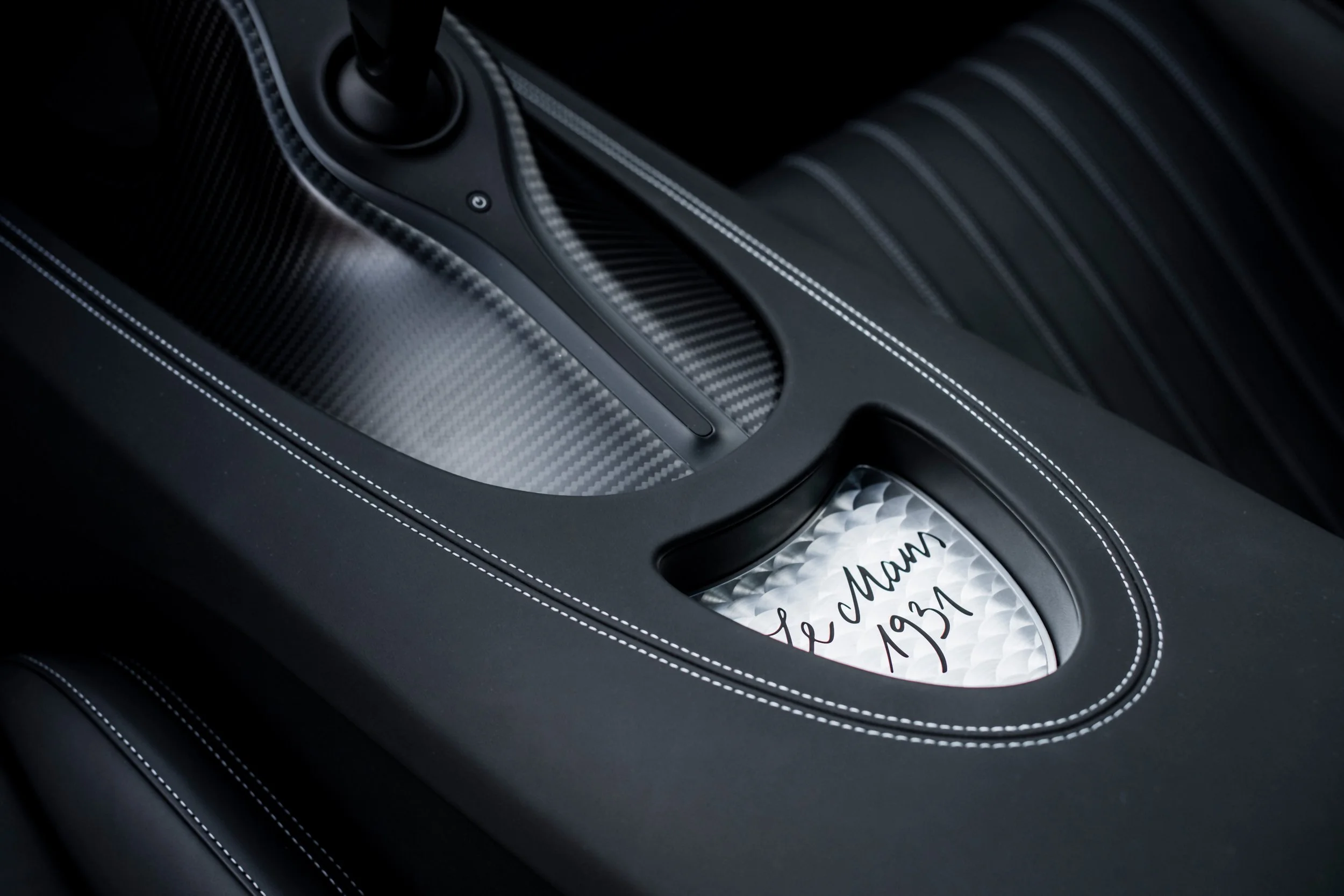13 BUGATTI Hommage T50S.jpg