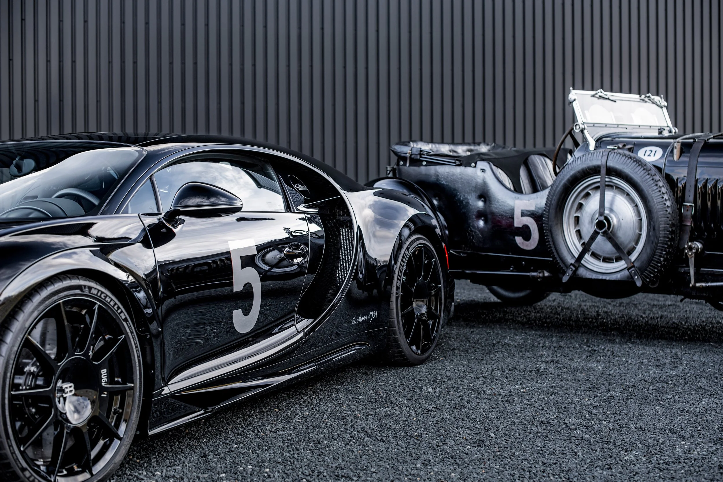 14 BUGATTI Hommage T50S.jpg